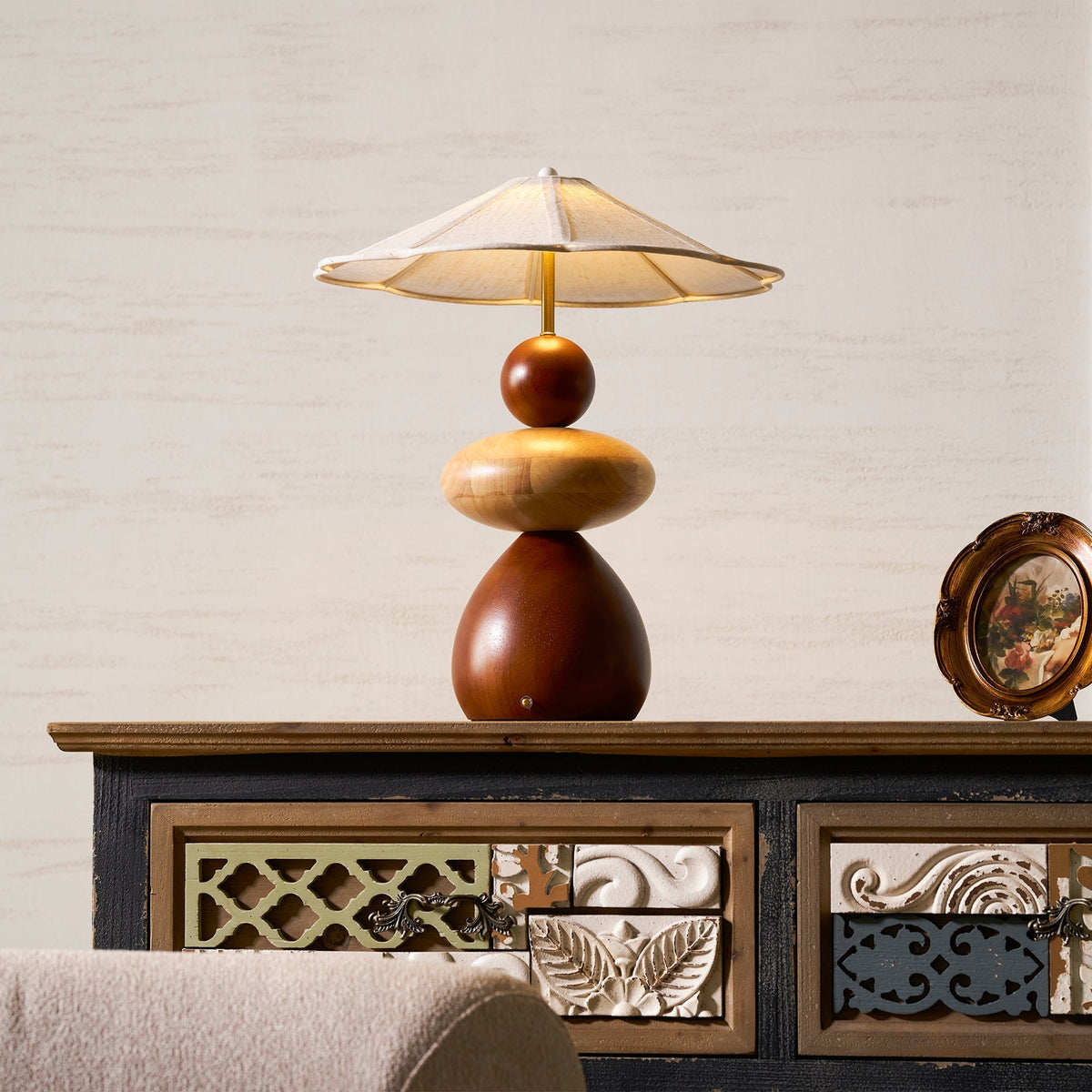 Elaariella Solstice Table Lamp