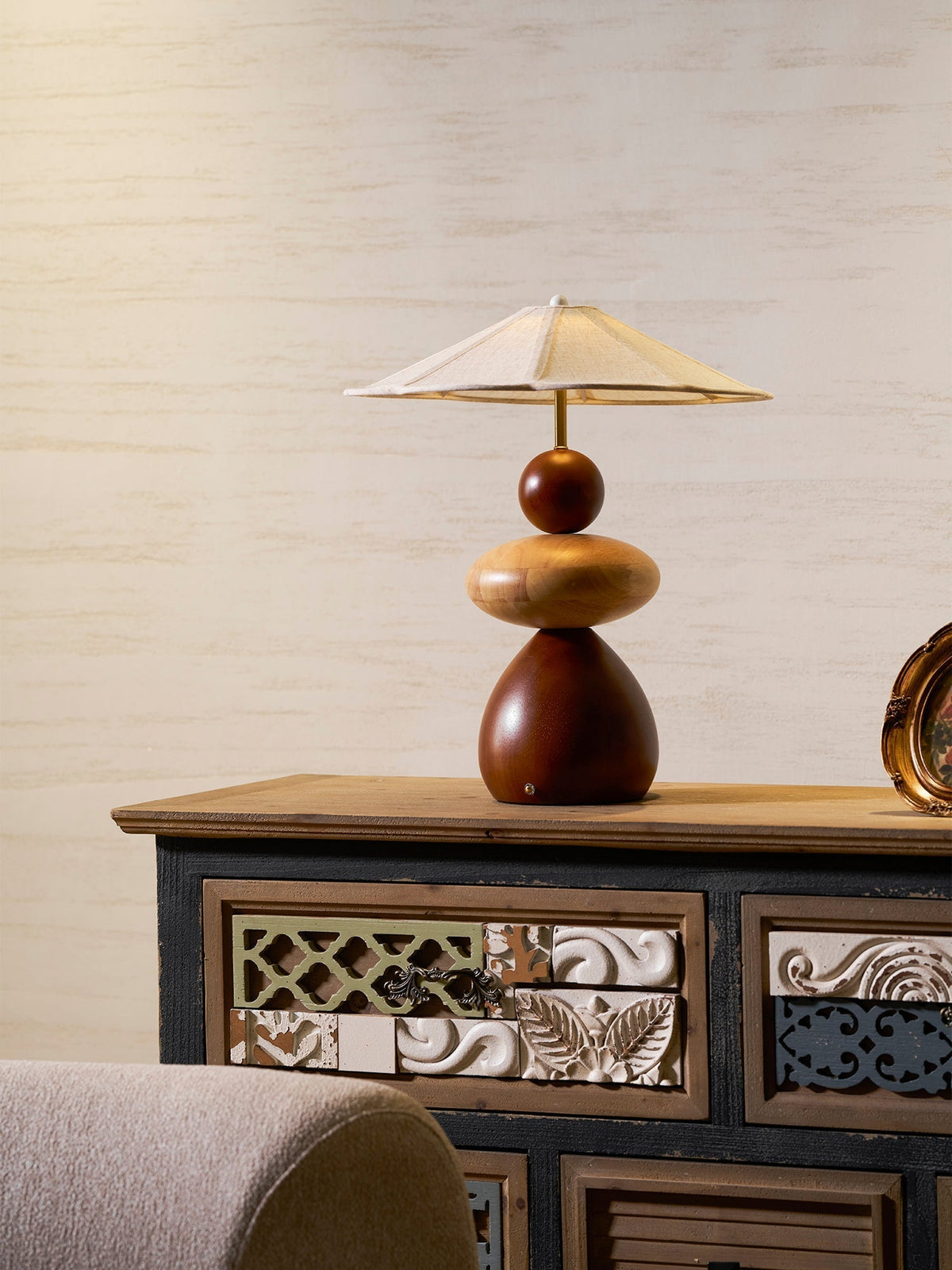 Elaariella Solstice Table Lamp
