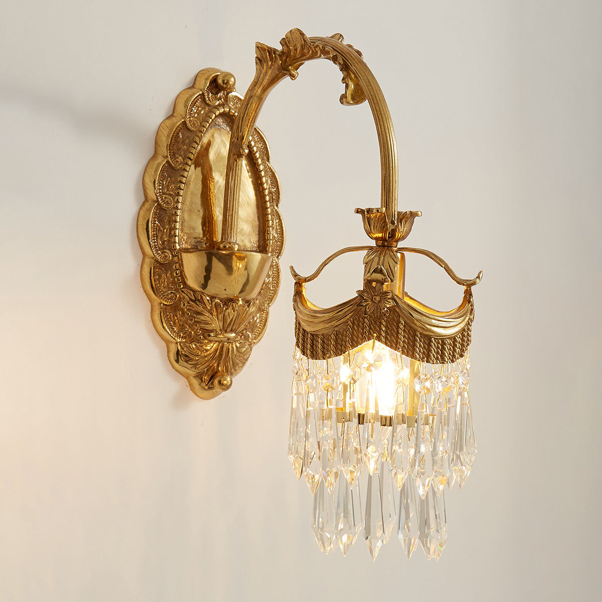 Regalia Brass Wall Lamp