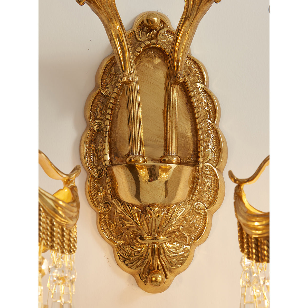 Regalia Brass Wall Lamp