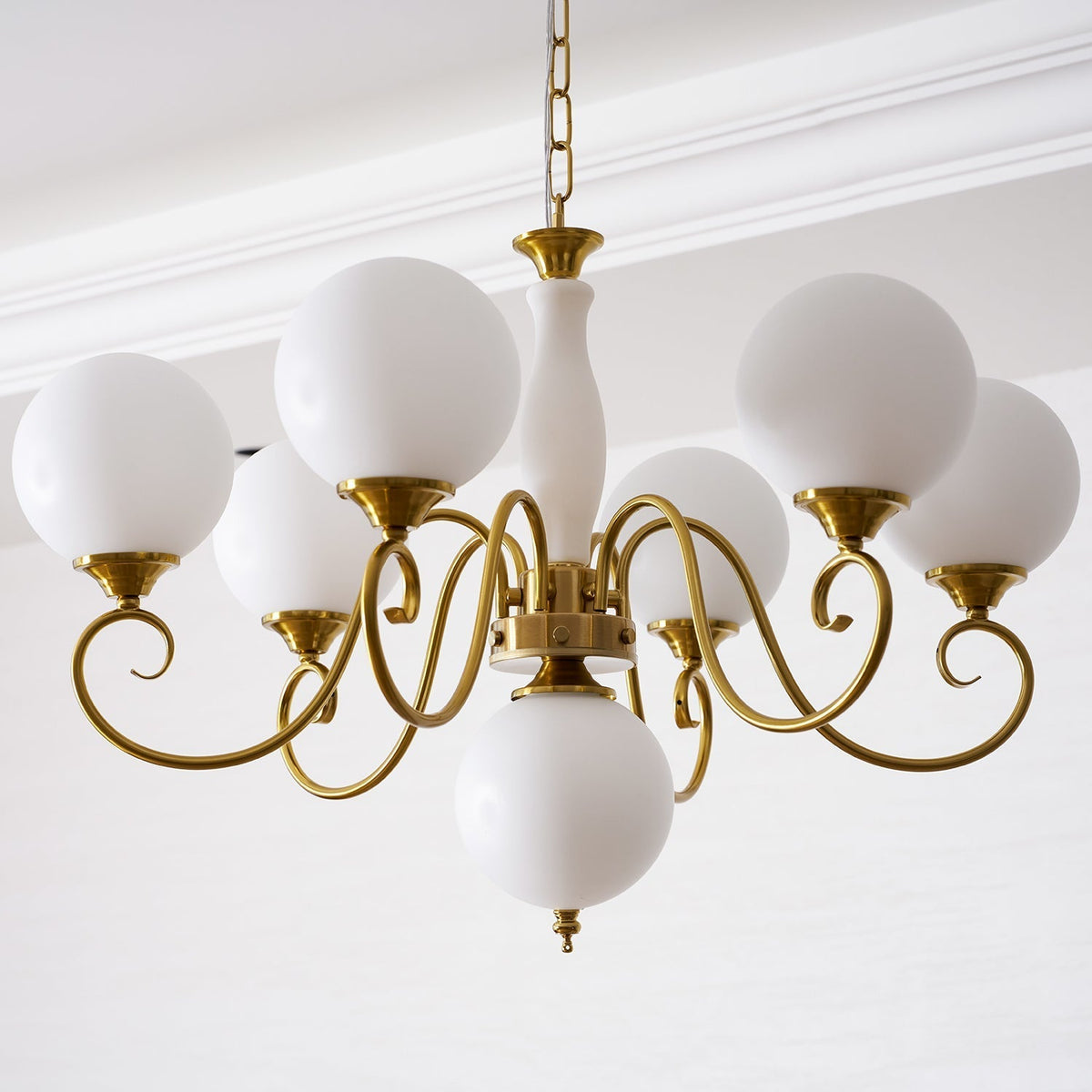 Roselune Chandelier