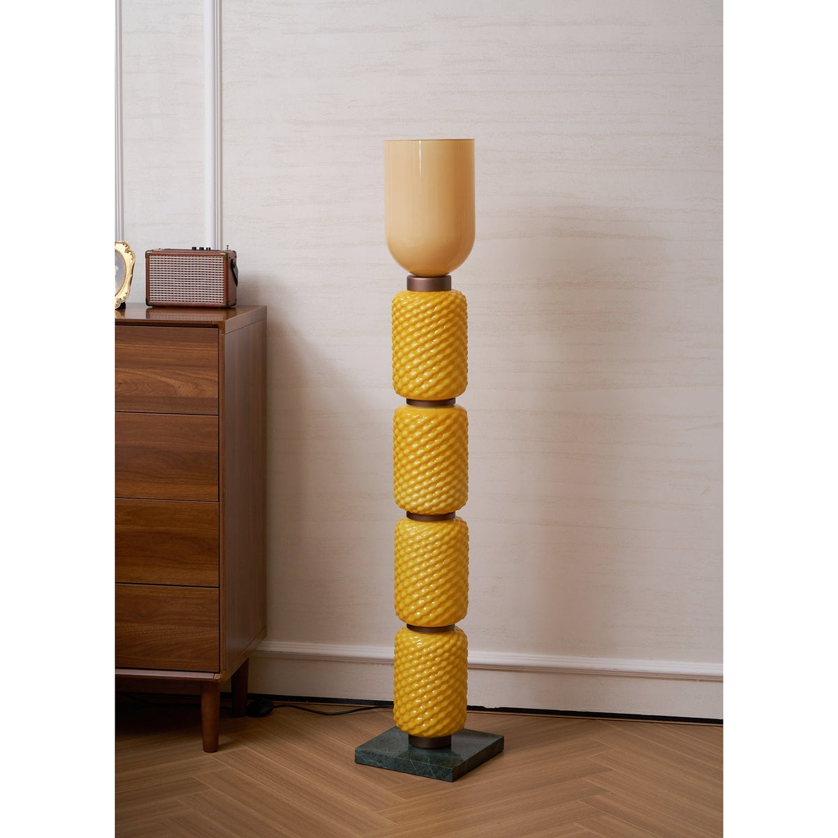 Ficupala Floor Lamp