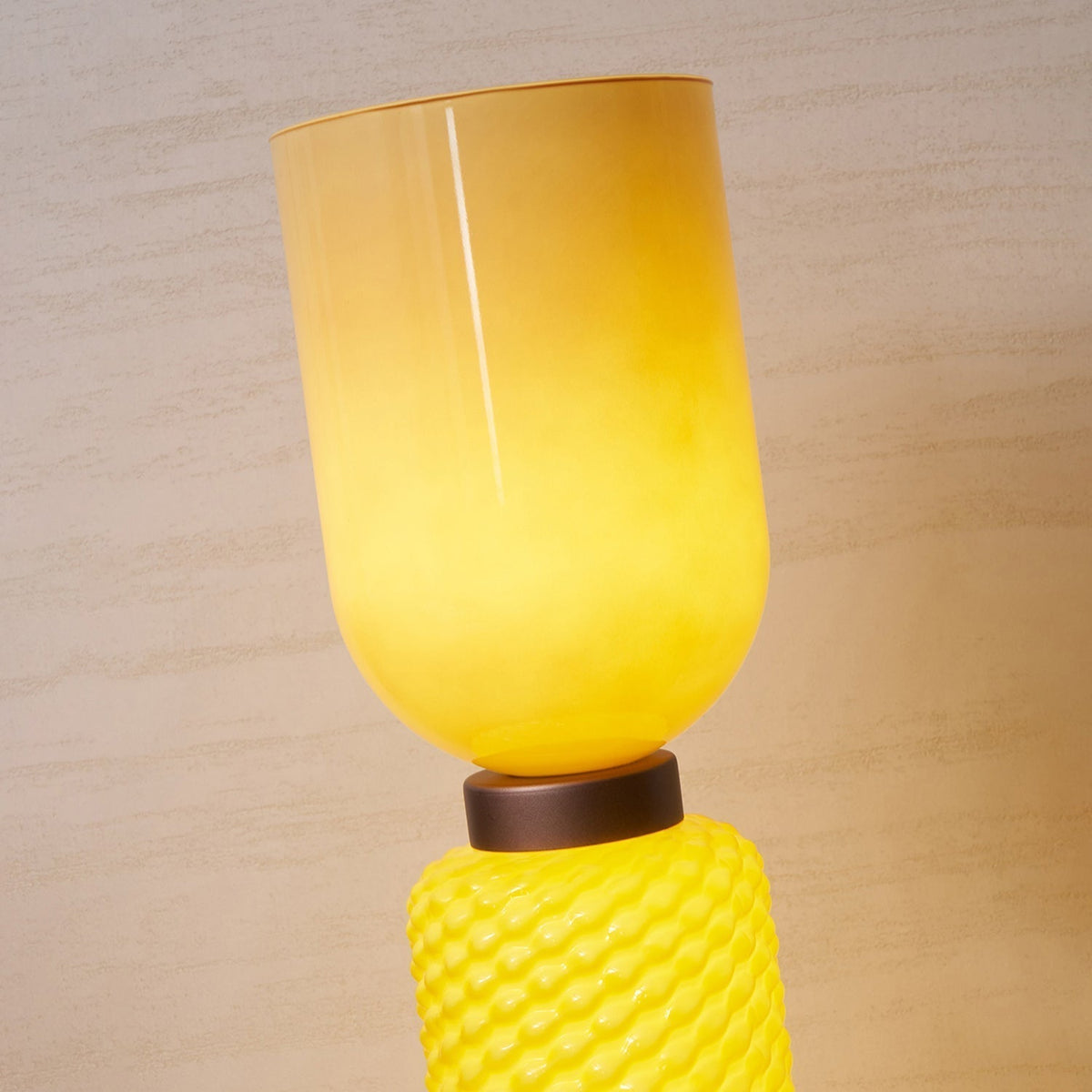 Petaella Contemporary Marble Floor Lamp