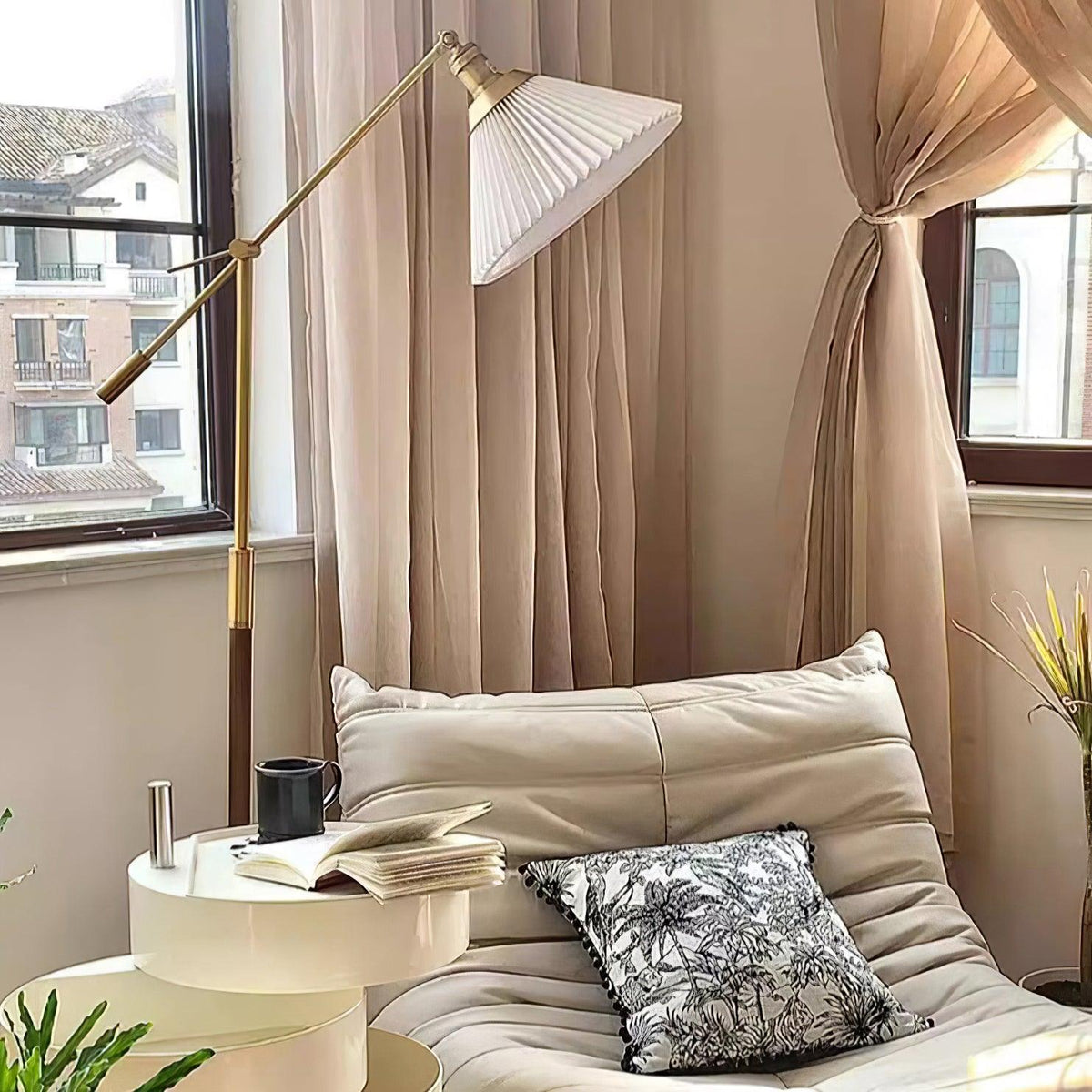 Reneline Floor Lamp