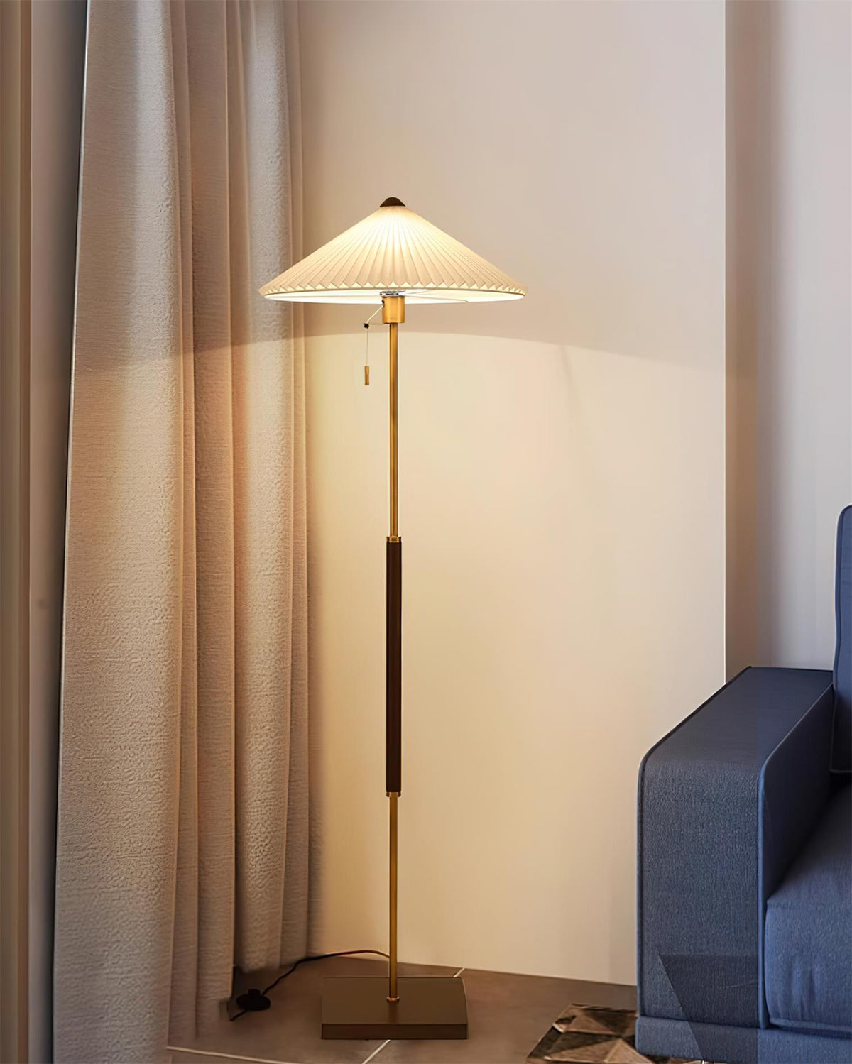 Seliielle Floor Lamp