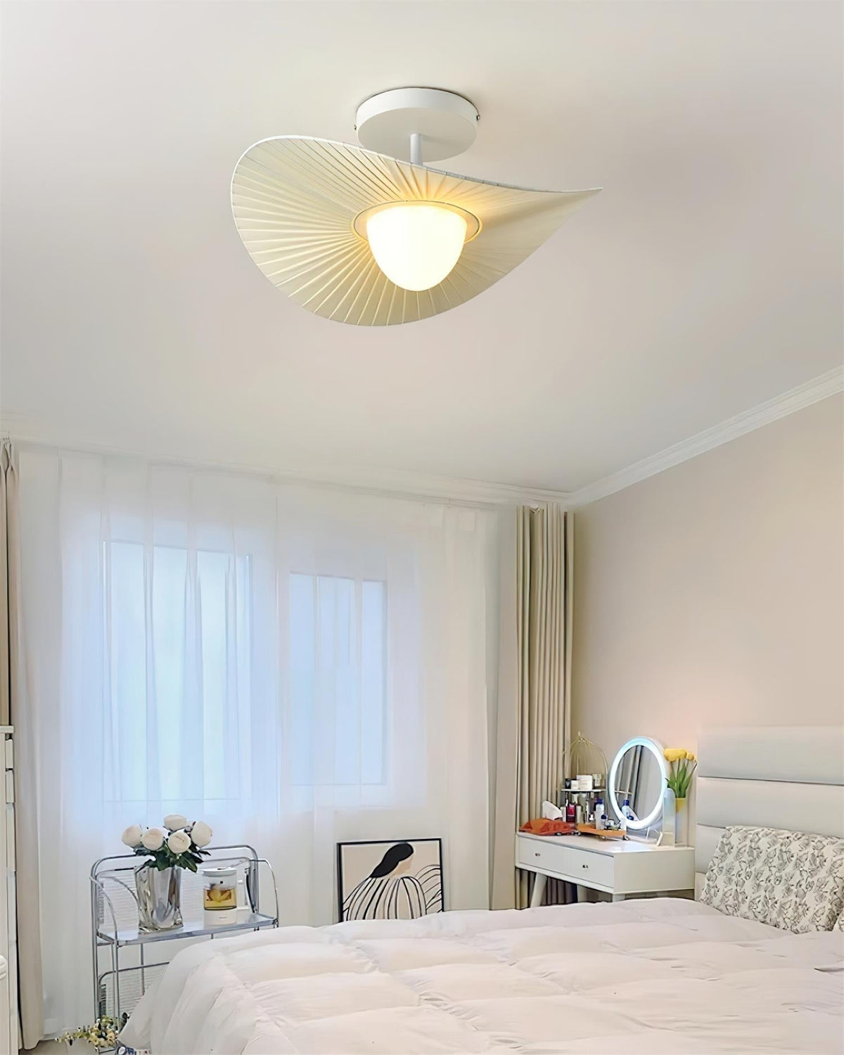 Lumirian Ceiling Light