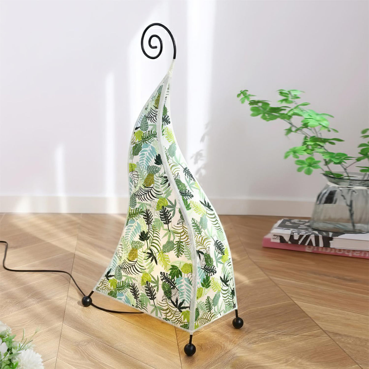 Calorielle Floor Lamp