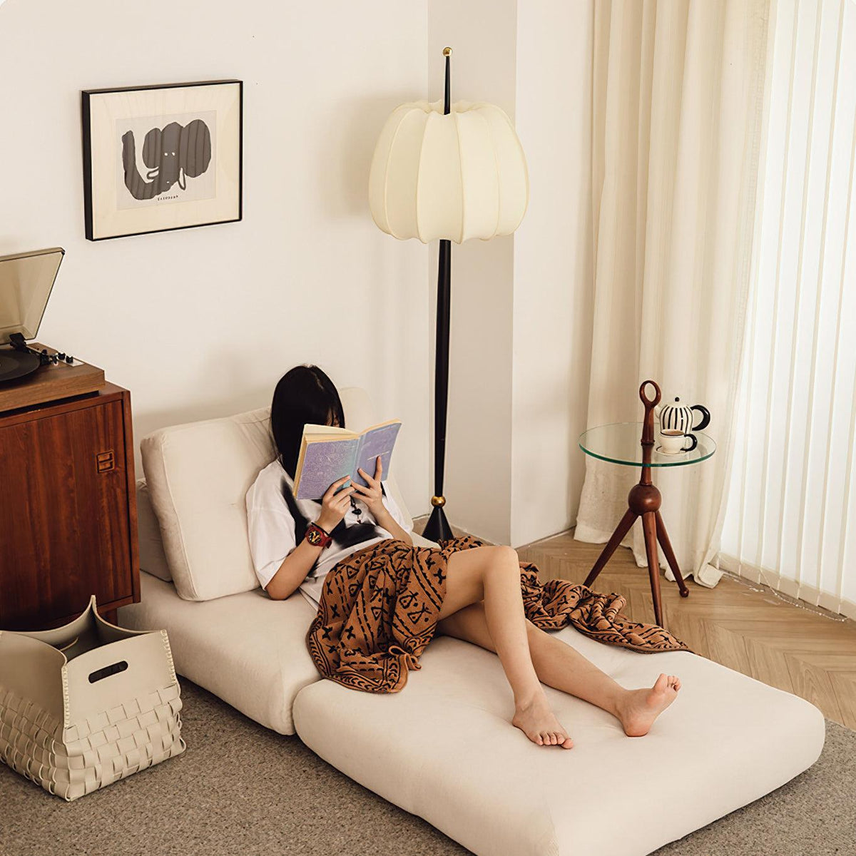 Turnip Floor Lamp