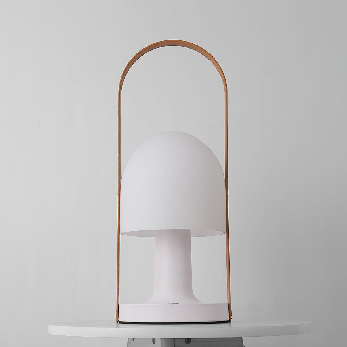 Elaanelle Table Lamp