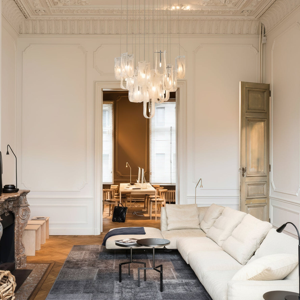 Cirarora Chandelier