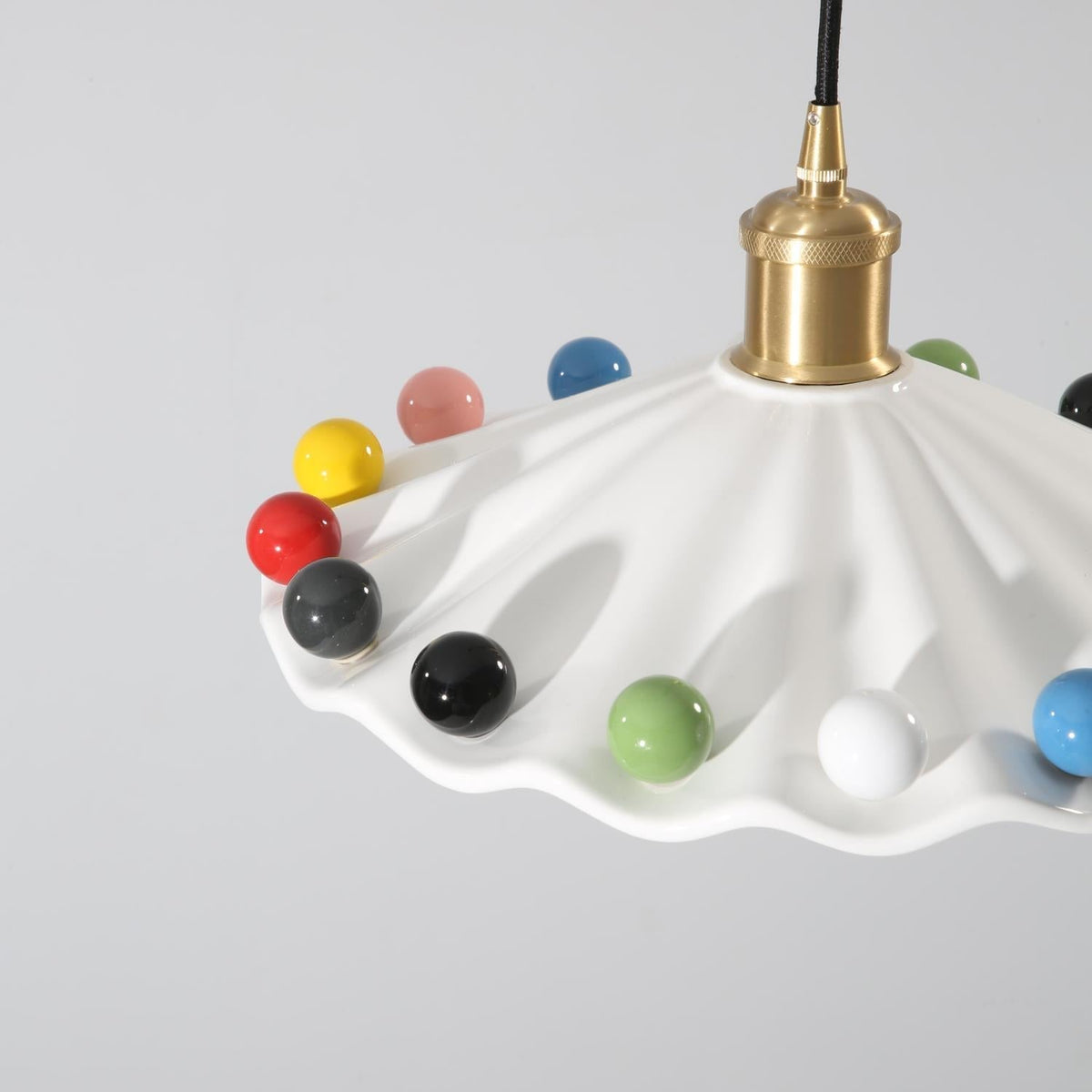 Solvira Pendant Lamp Wavy Ceramic Shade
