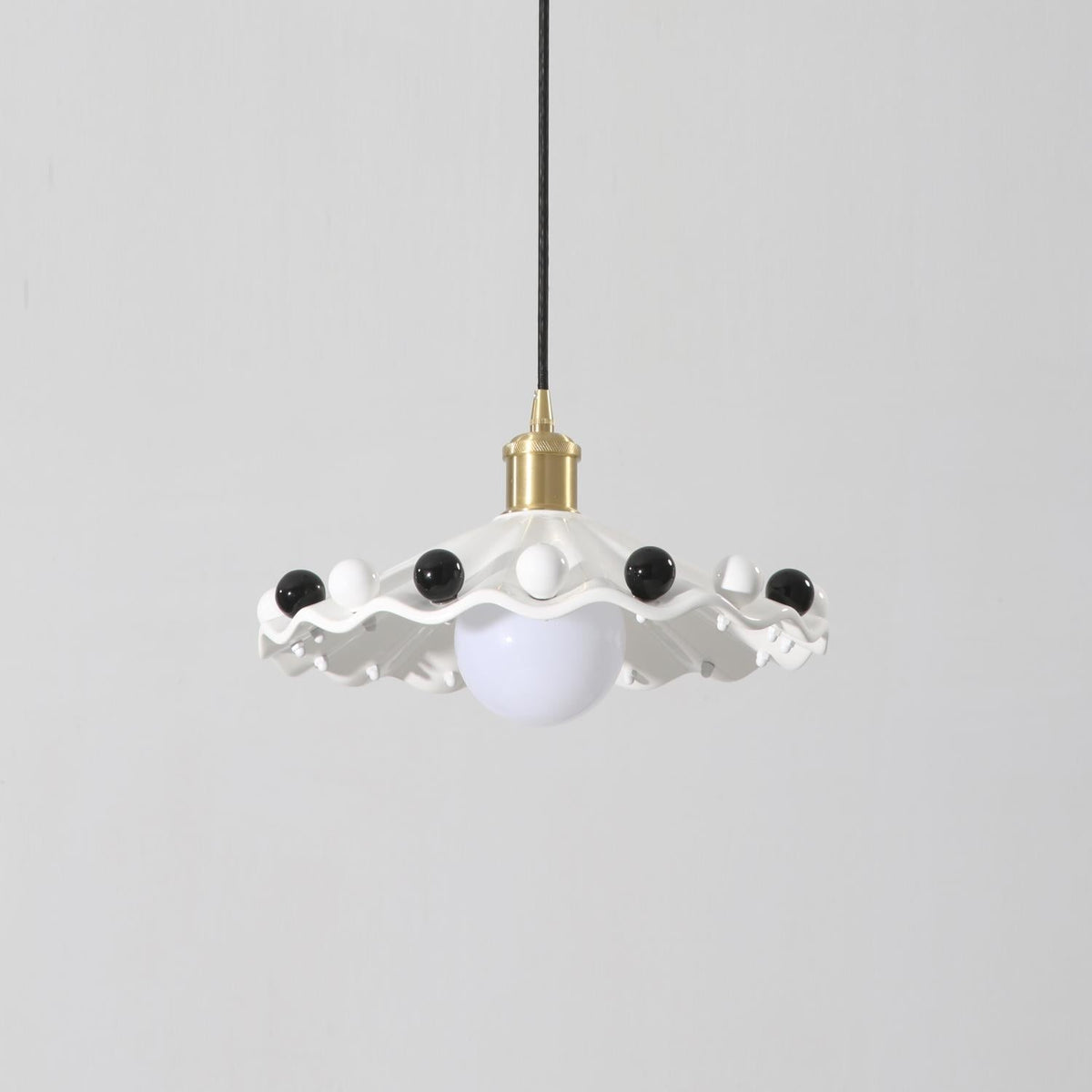 Solvira Pendant Lamp Wavy Ceramic Shade
