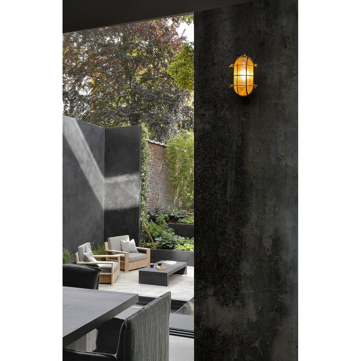 Lioriette Wall Lamp