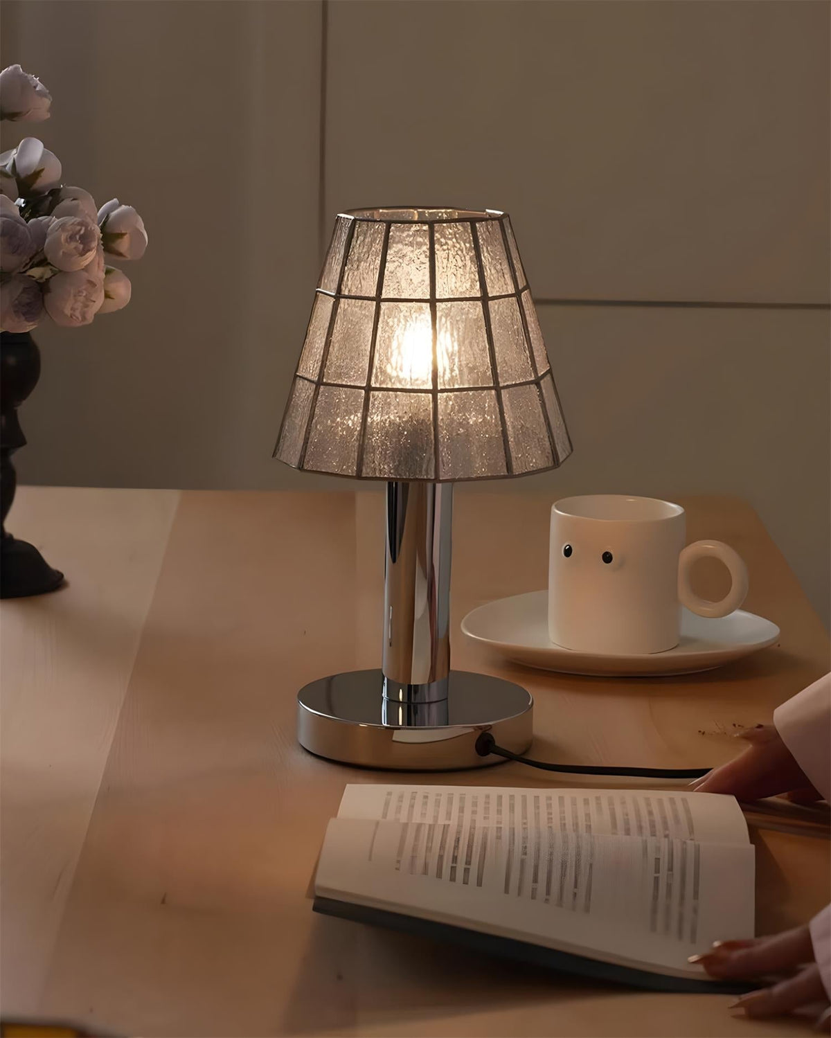 Virauia Table Lamp