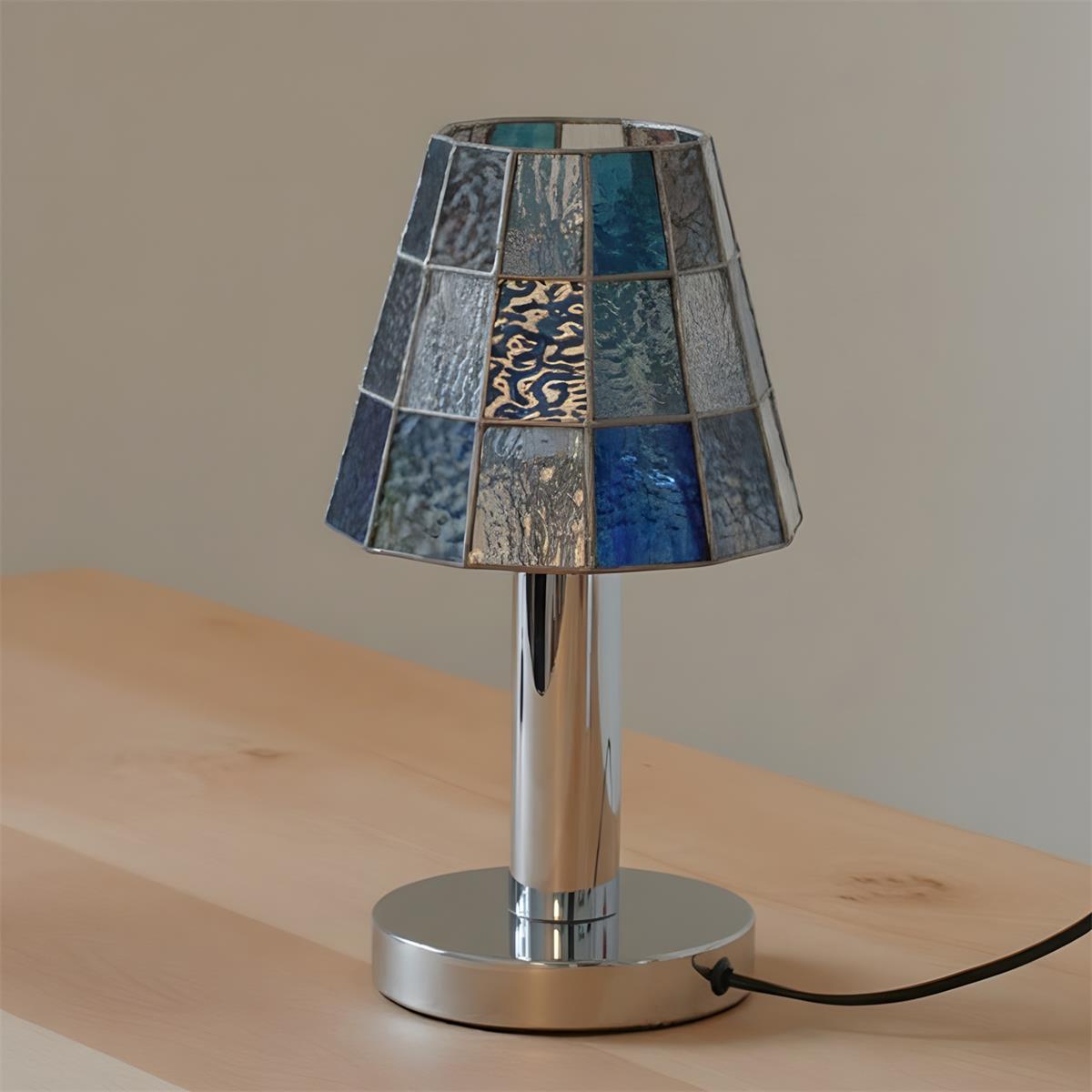 Virauia Table Lamp
