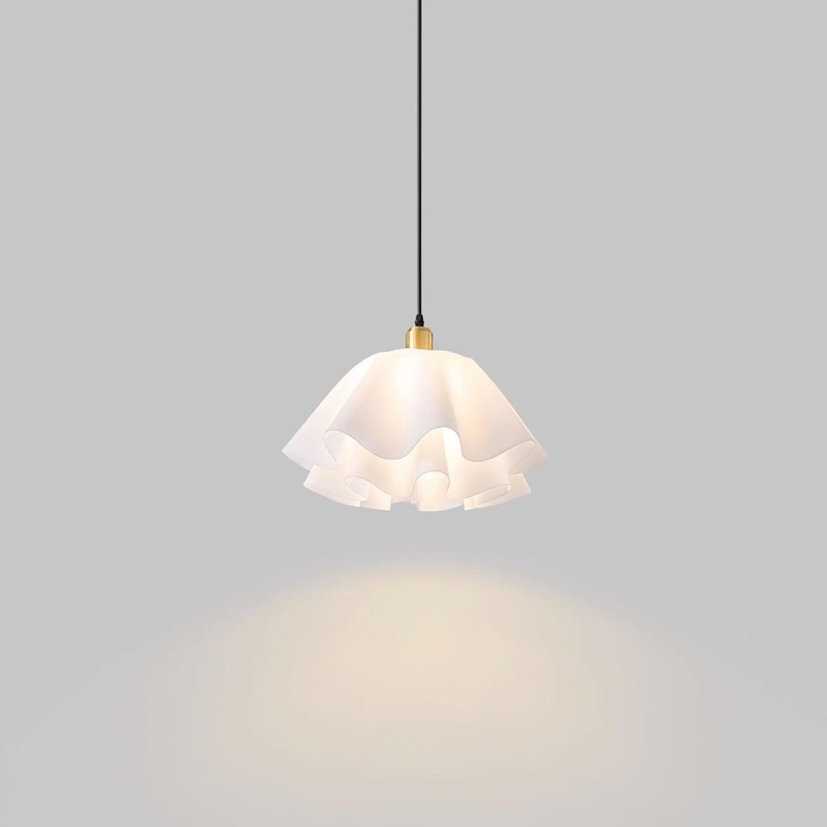 Vero Modern Petal Pendant Light