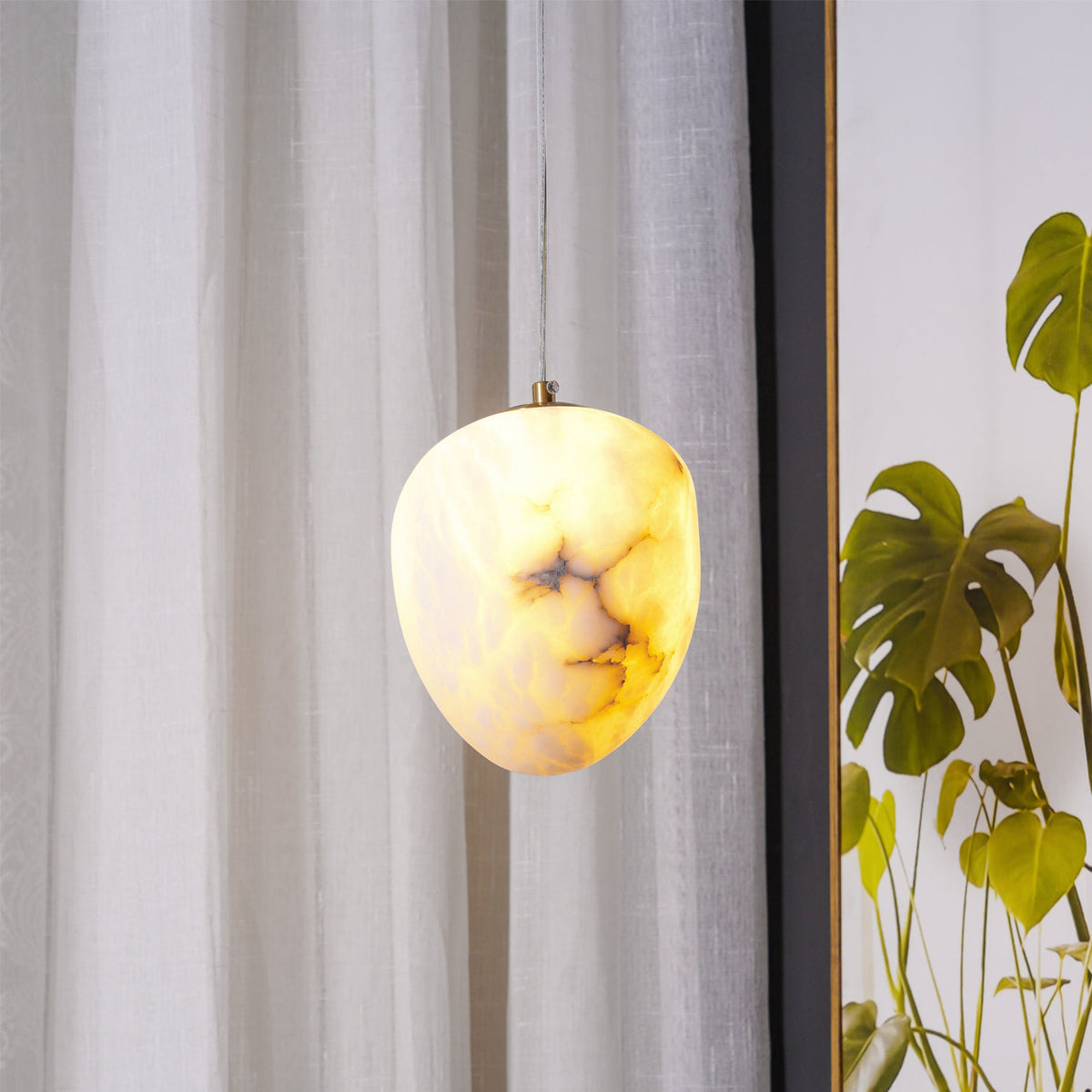 Ralen Pendant Lamp Alabaster Brass Sophistication