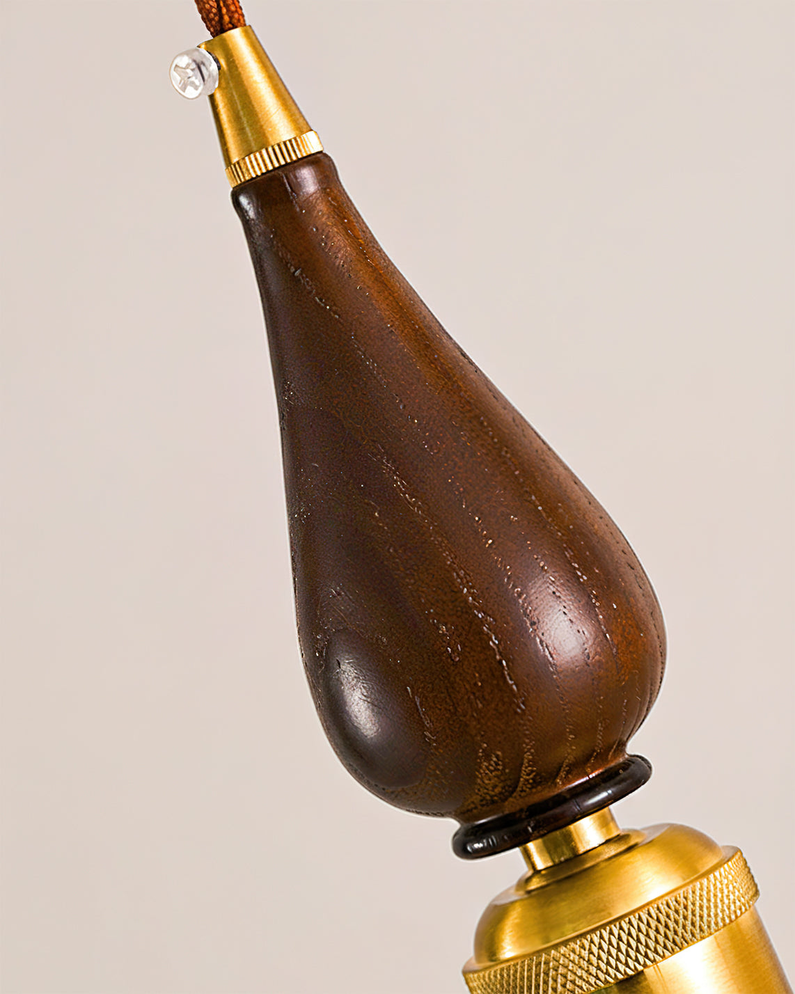 Gigaro Pendant Light