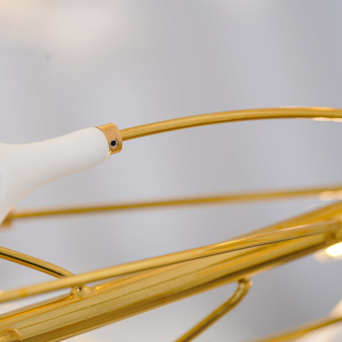 Motadedo Modern Golden LED Chandelier Ceramic