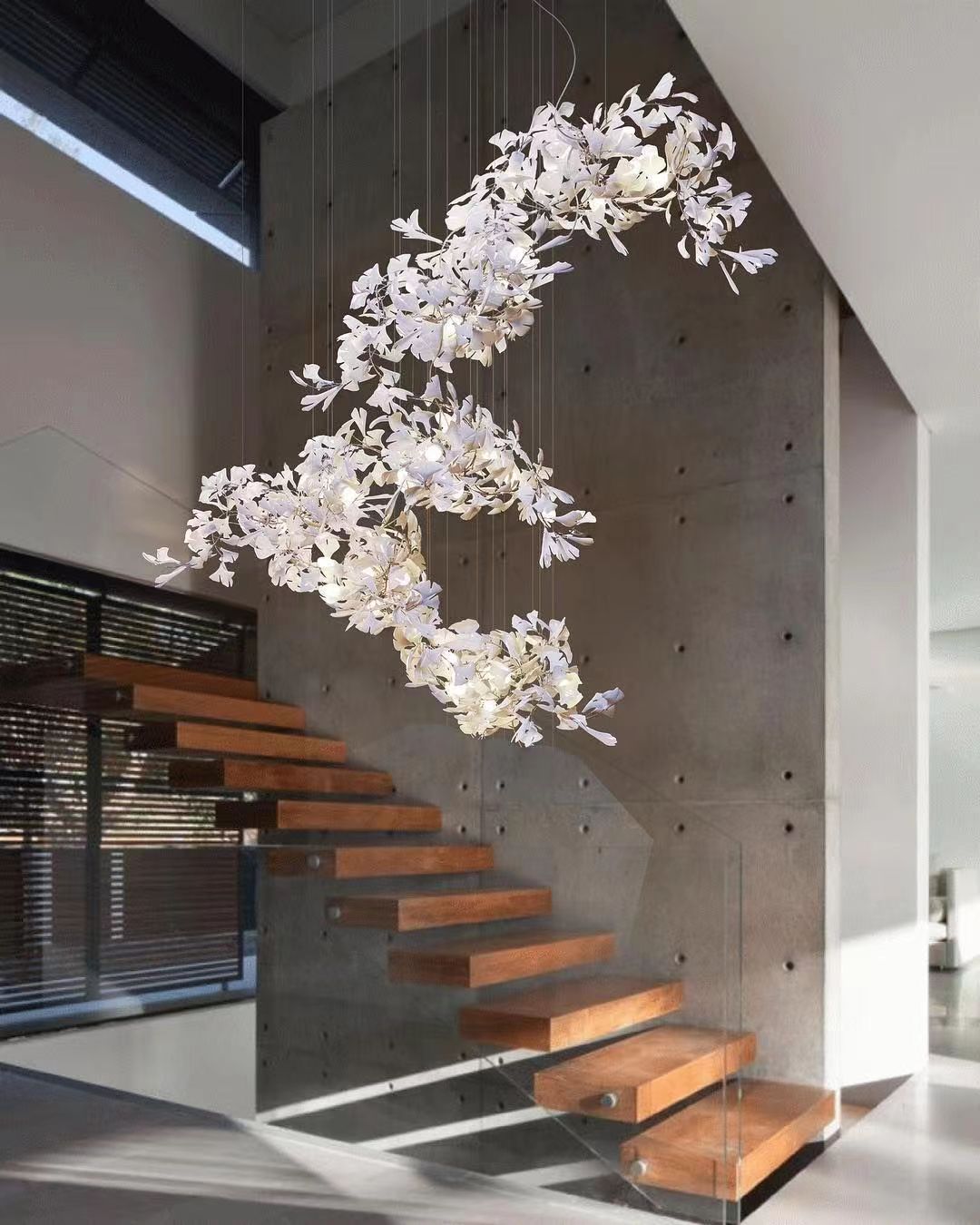 Elauira Chandelier