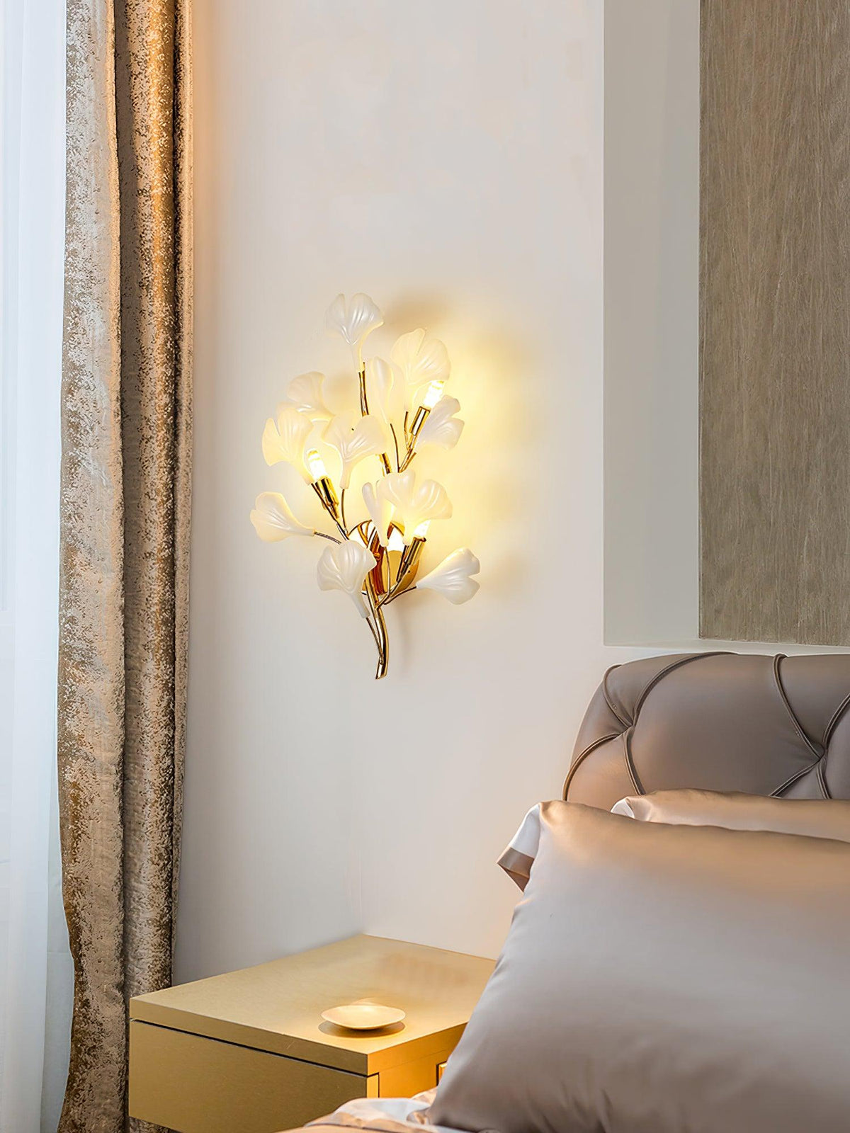 Apry Wall Lamp