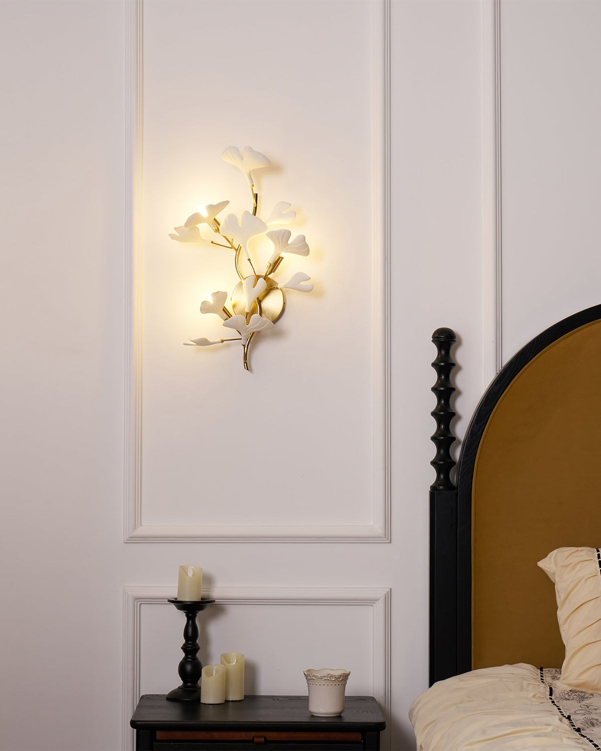 Apry Wall Lamp