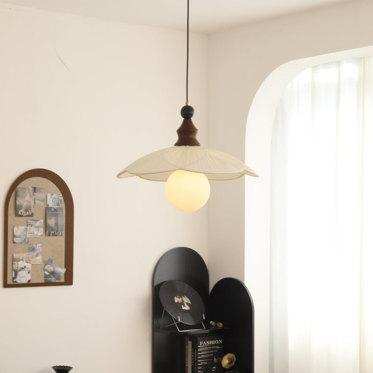 Bellorine Pendant Light