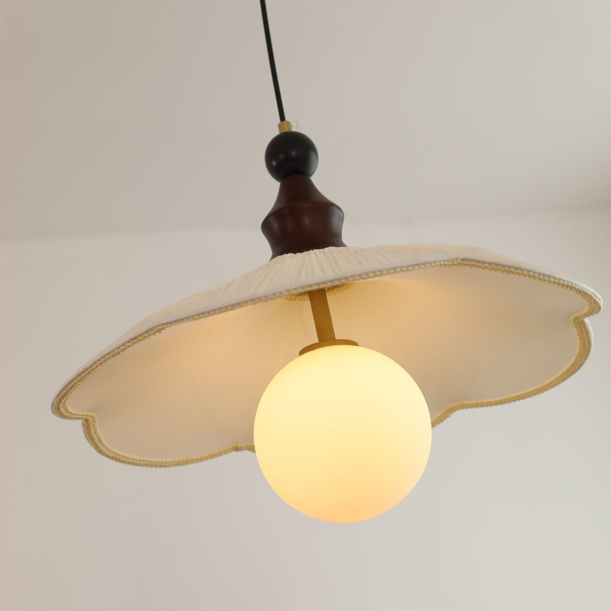 Bellorine Pendant Light