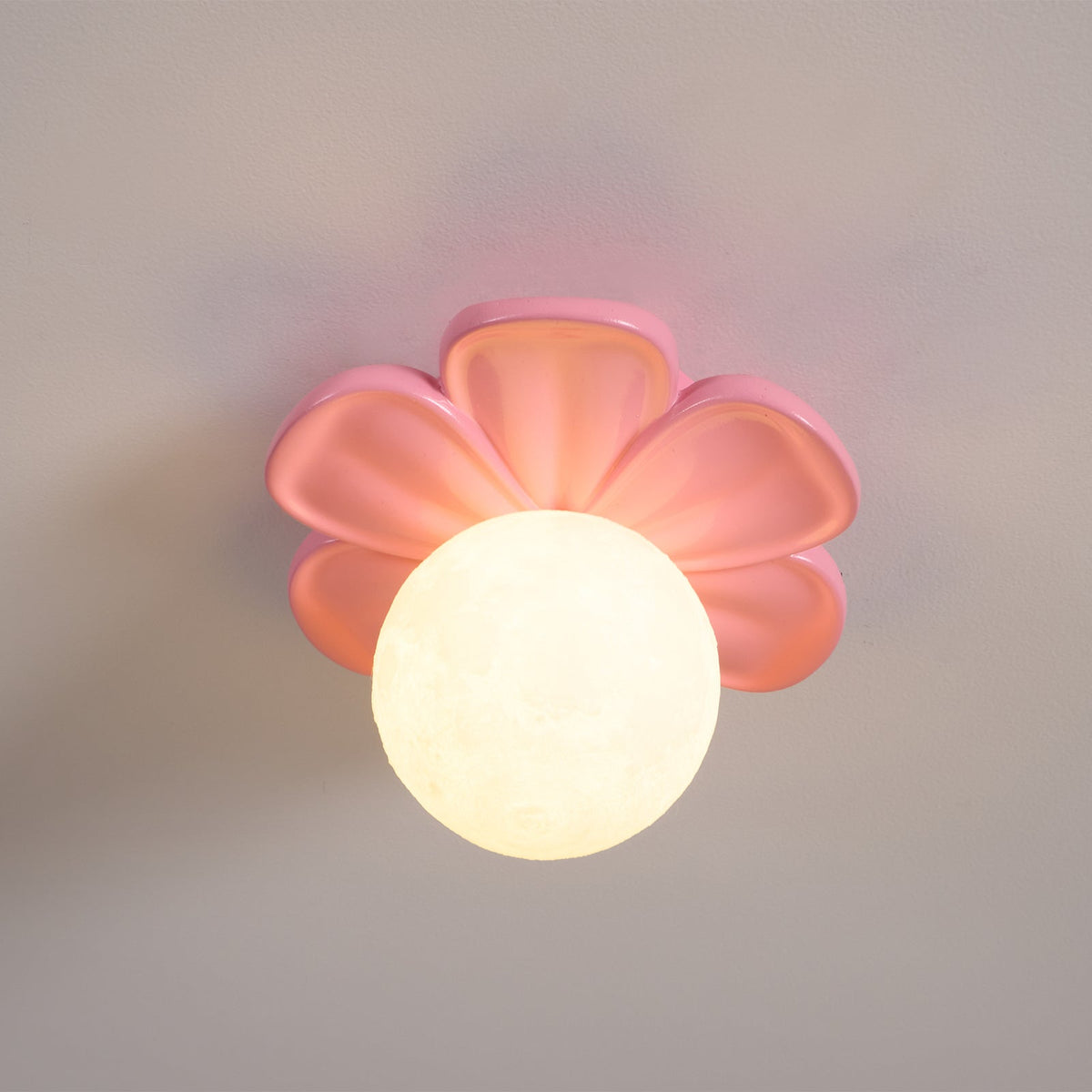 Rivelaya Ceiling Lamp