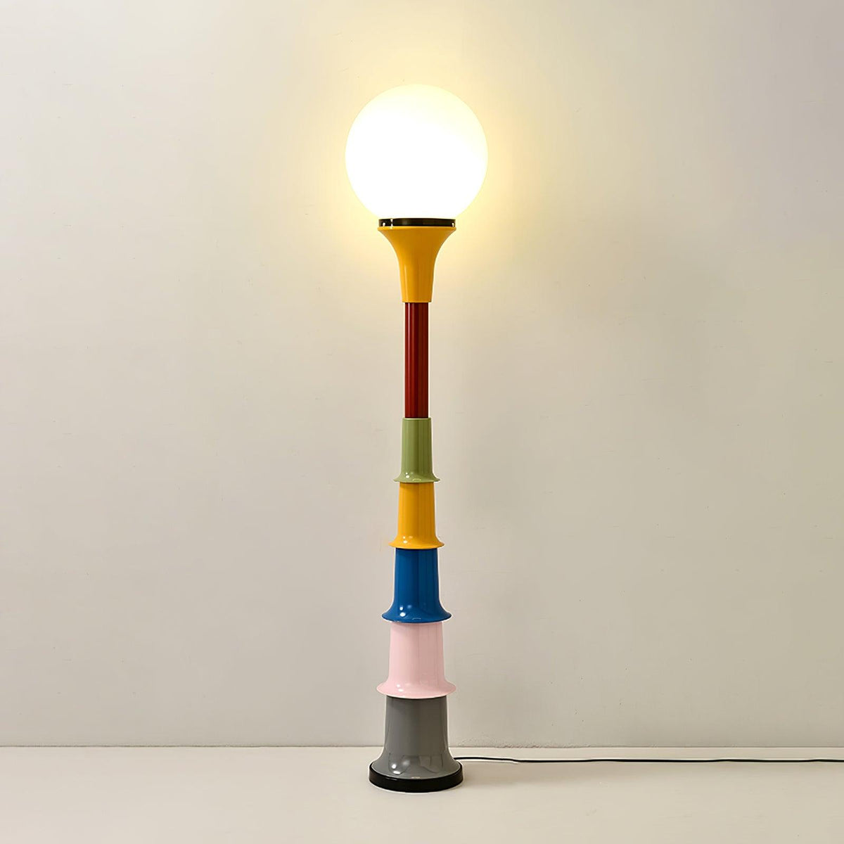 Selivaya Floor Lamp