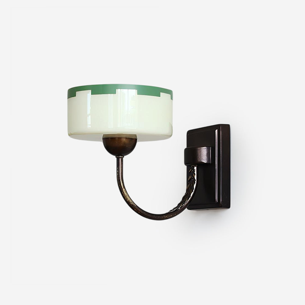 Avenerette Wall Lamp