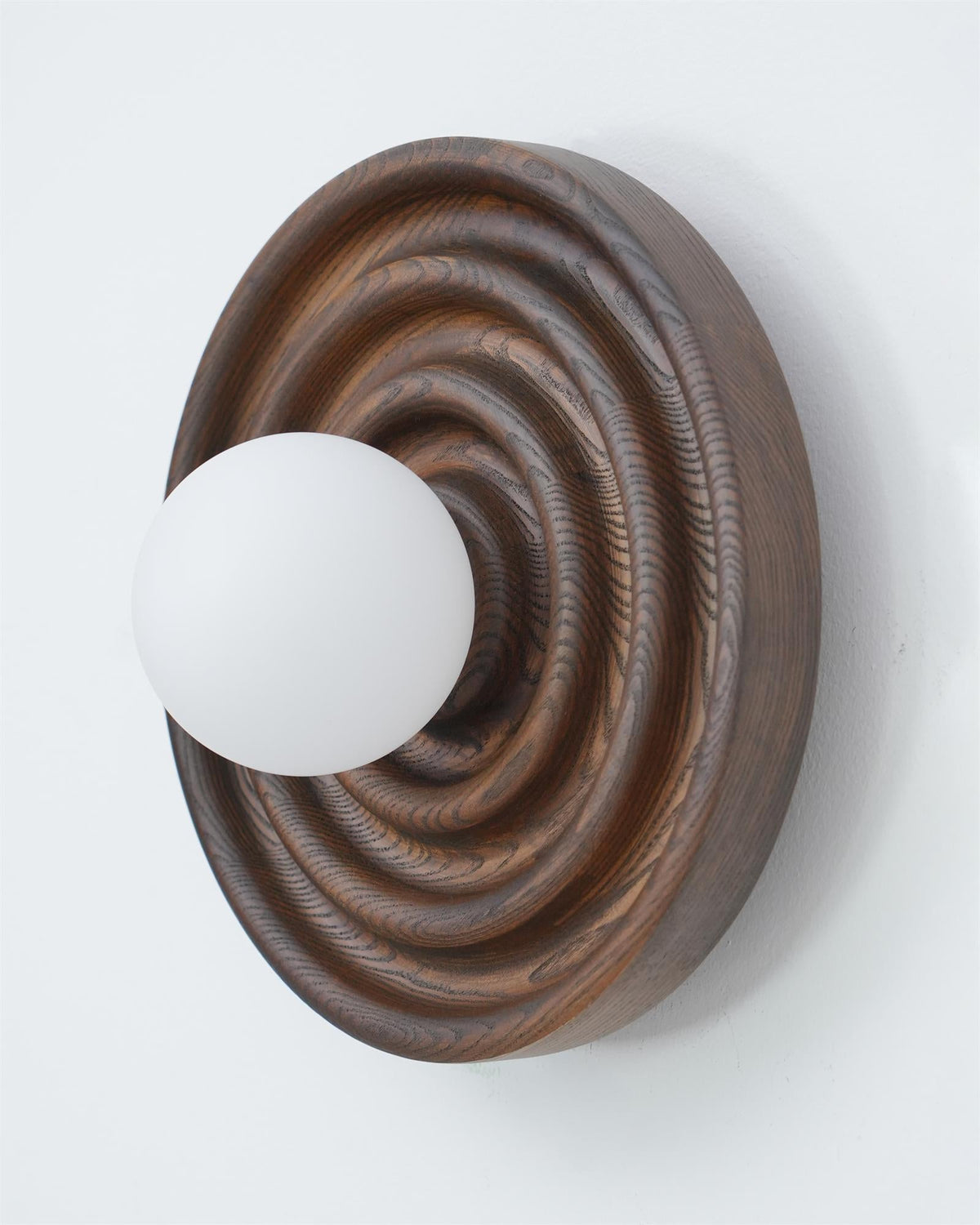 Aldinise Wall Lamp Ripple with Ash Wood Body and Glass Globe Shade