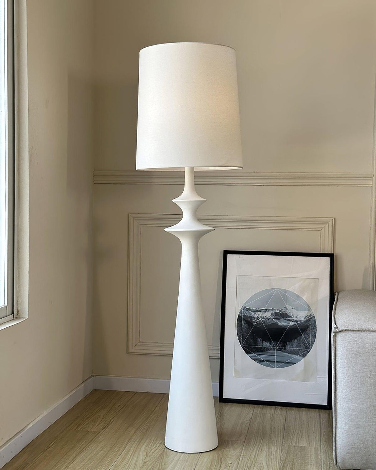 Elaiielle Floor Lamp