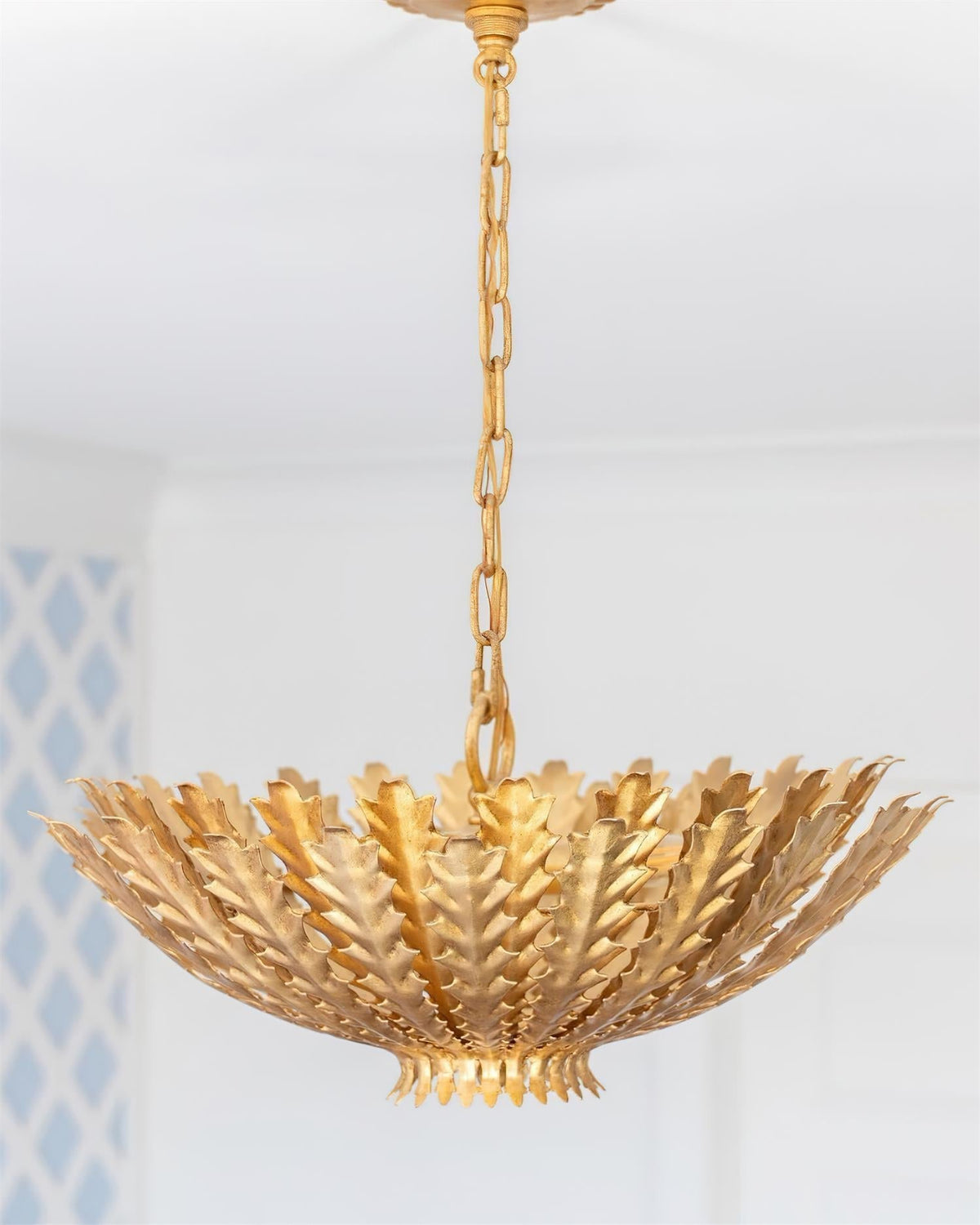 Geyon Chandelier