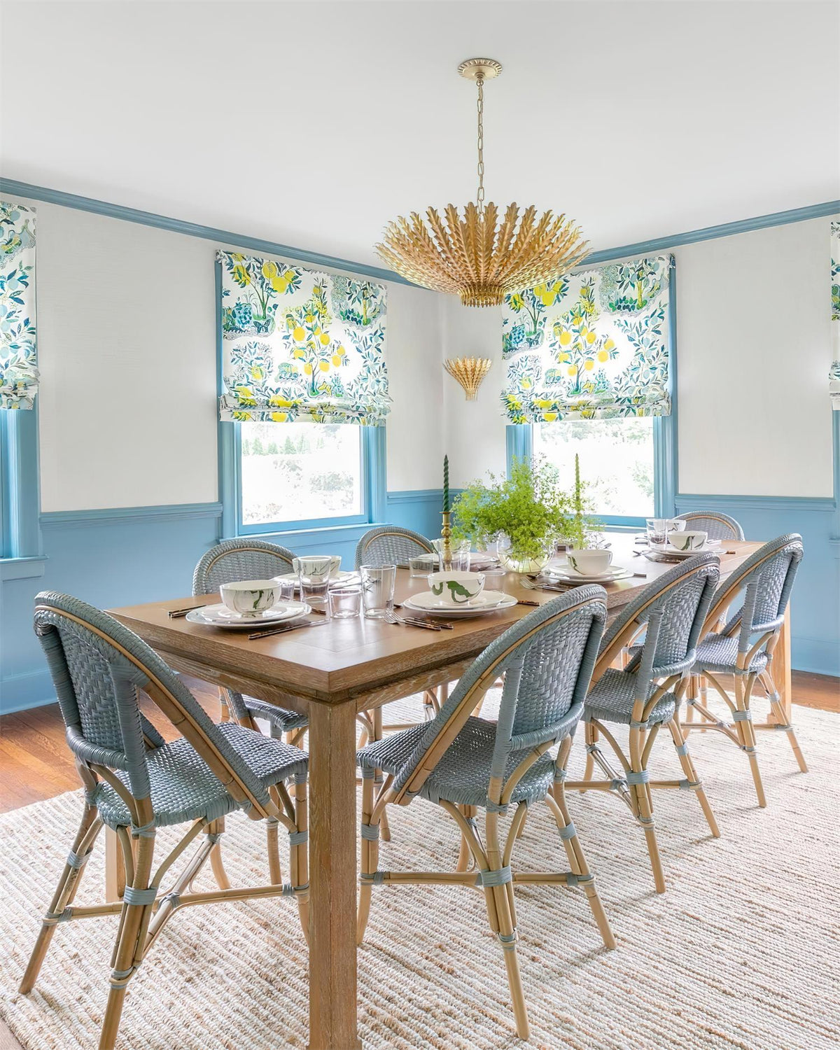 Geyon Chandelier