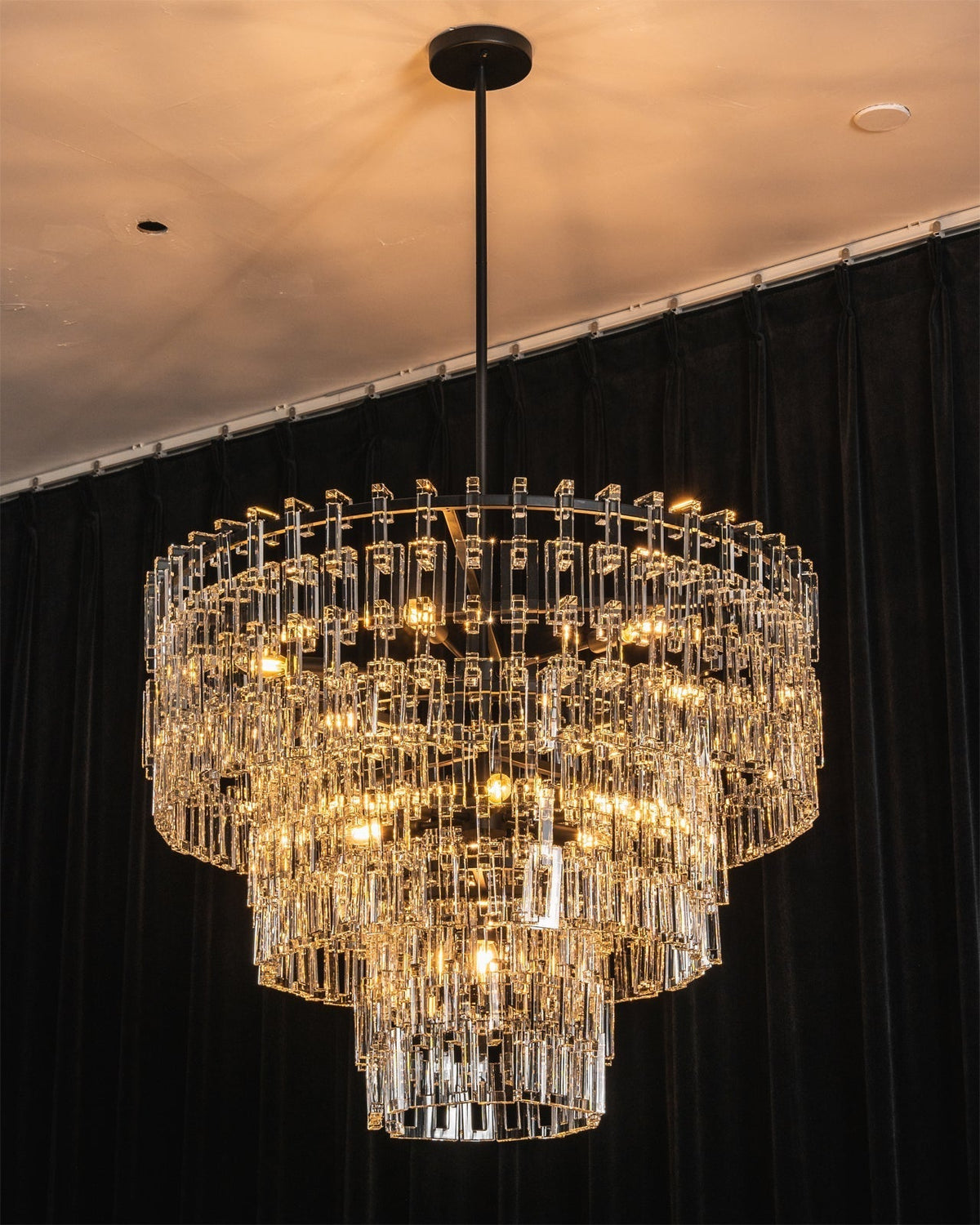 Elyelira Geometric Crystal Chandelier