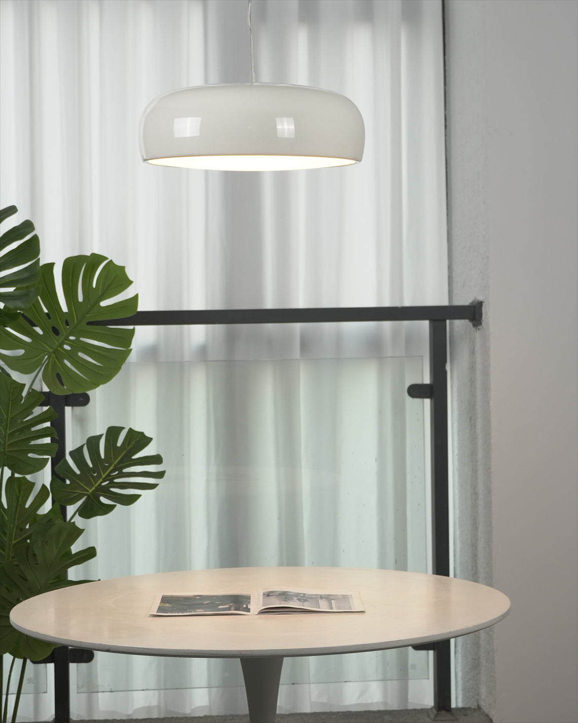 Selaelia Pendant Light