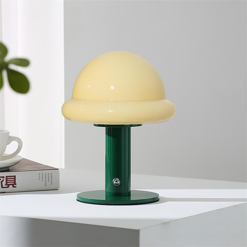 Liorelira Table Lamp