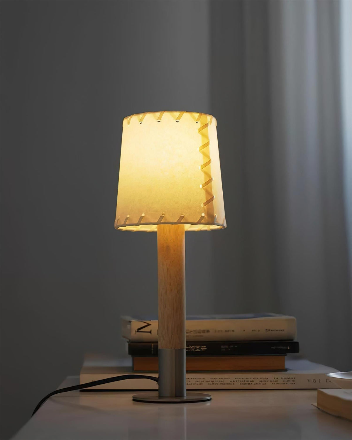 Liorenaya Table Lamp