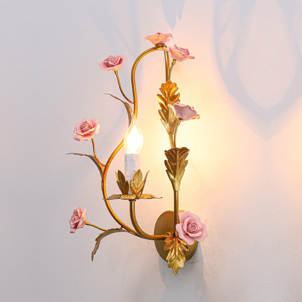 Rosea Wall Lamp
