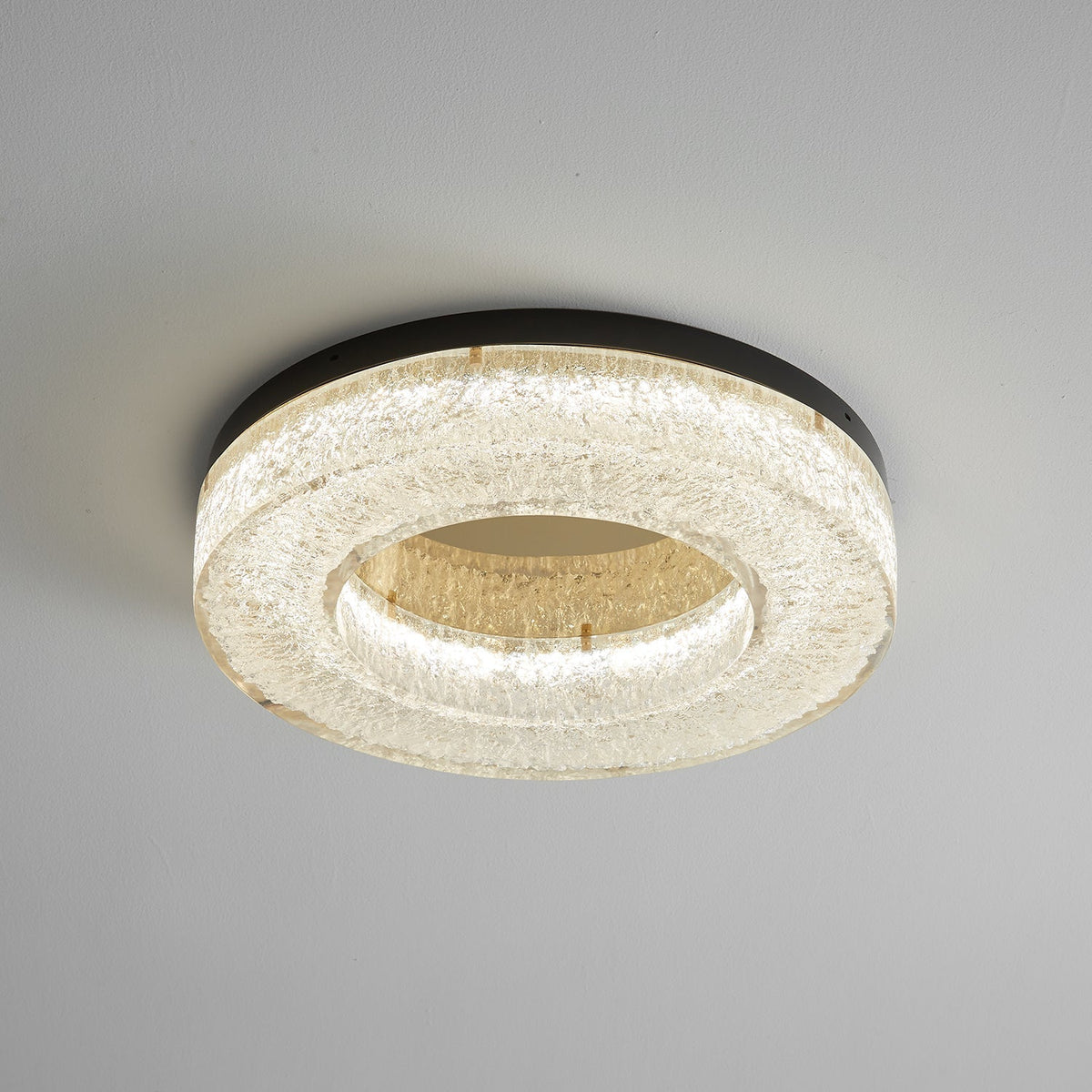 Dovira Ice Crack Circle Resin Ceiling Lamp