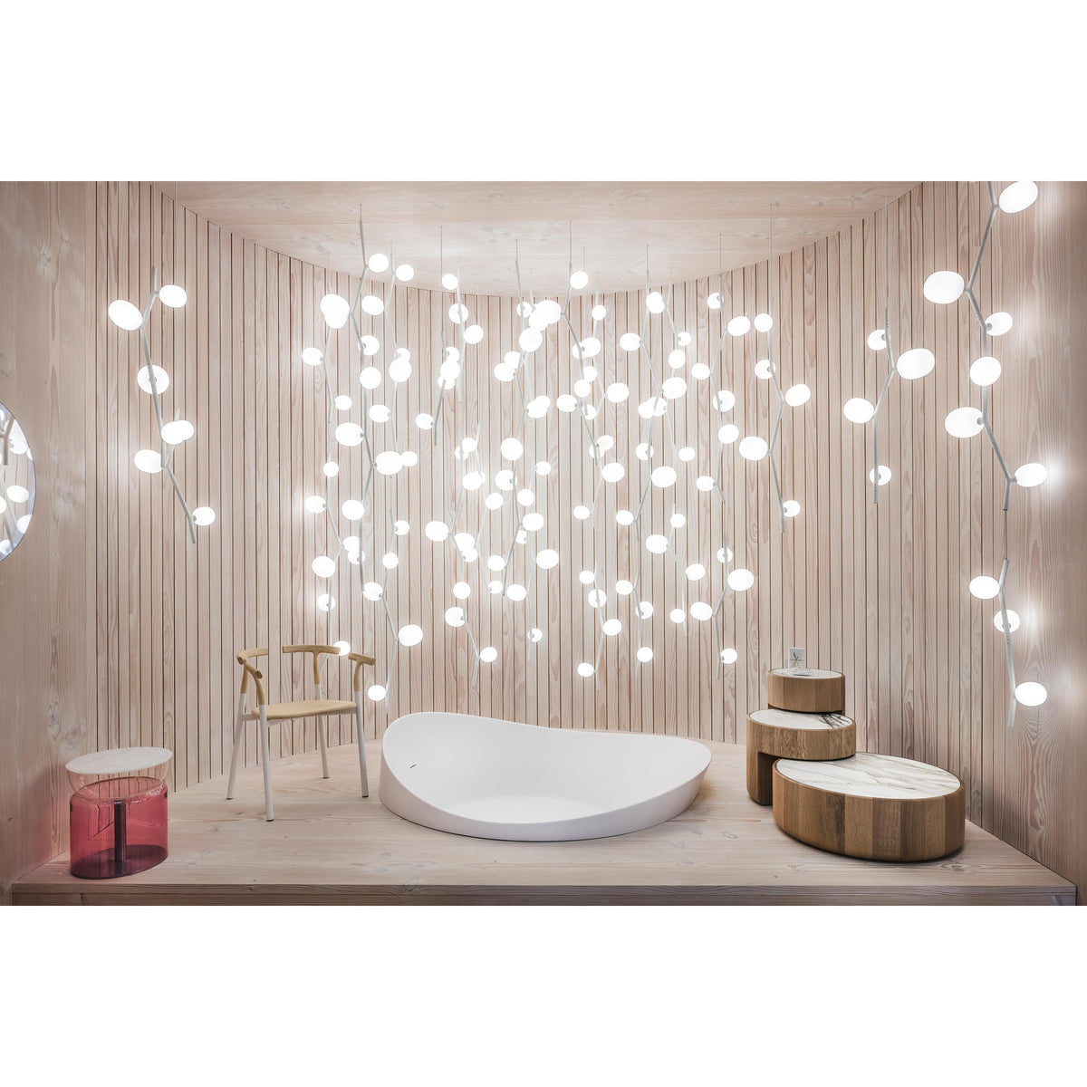 Velirena Vertical Glass Pendant Lamp