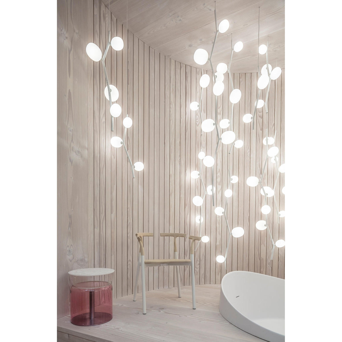 Velirena Vertical Glass Pendant Lamp