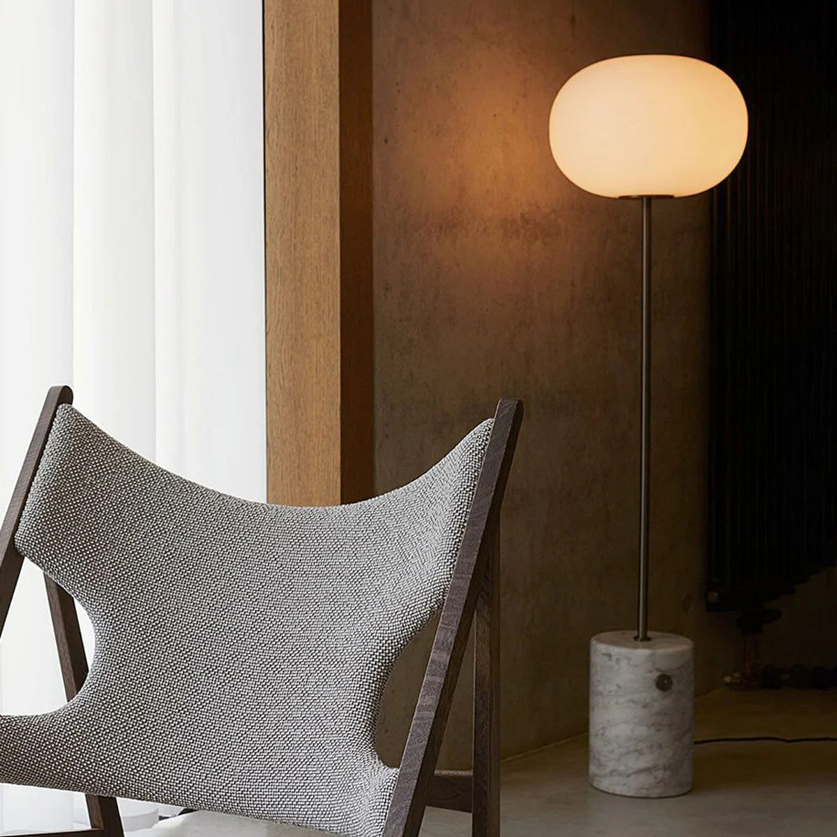 Calueria Floor Lamp