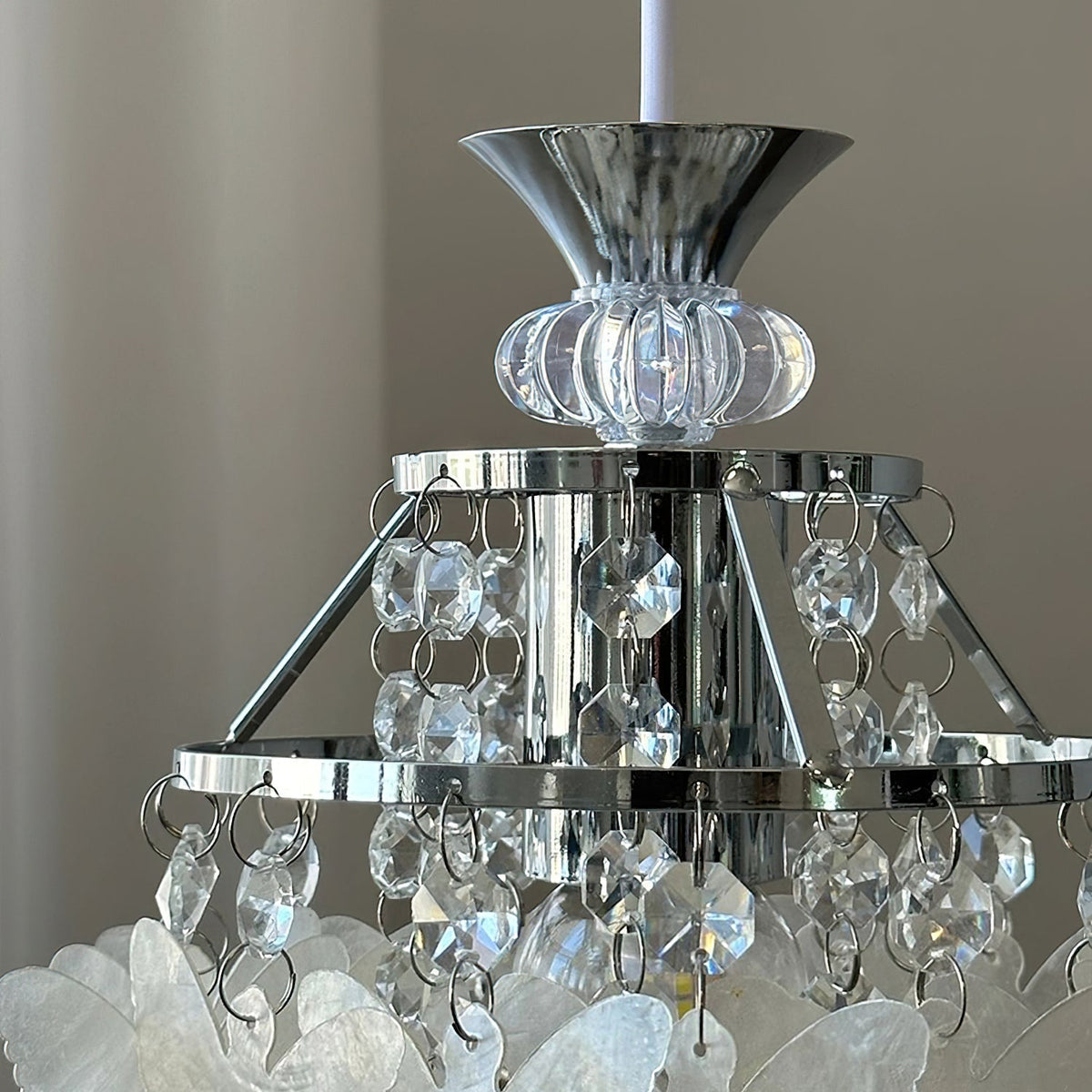 Papiliane Pendant Light