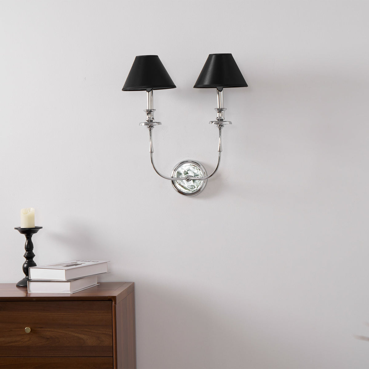 Viraarine Wall Lamp