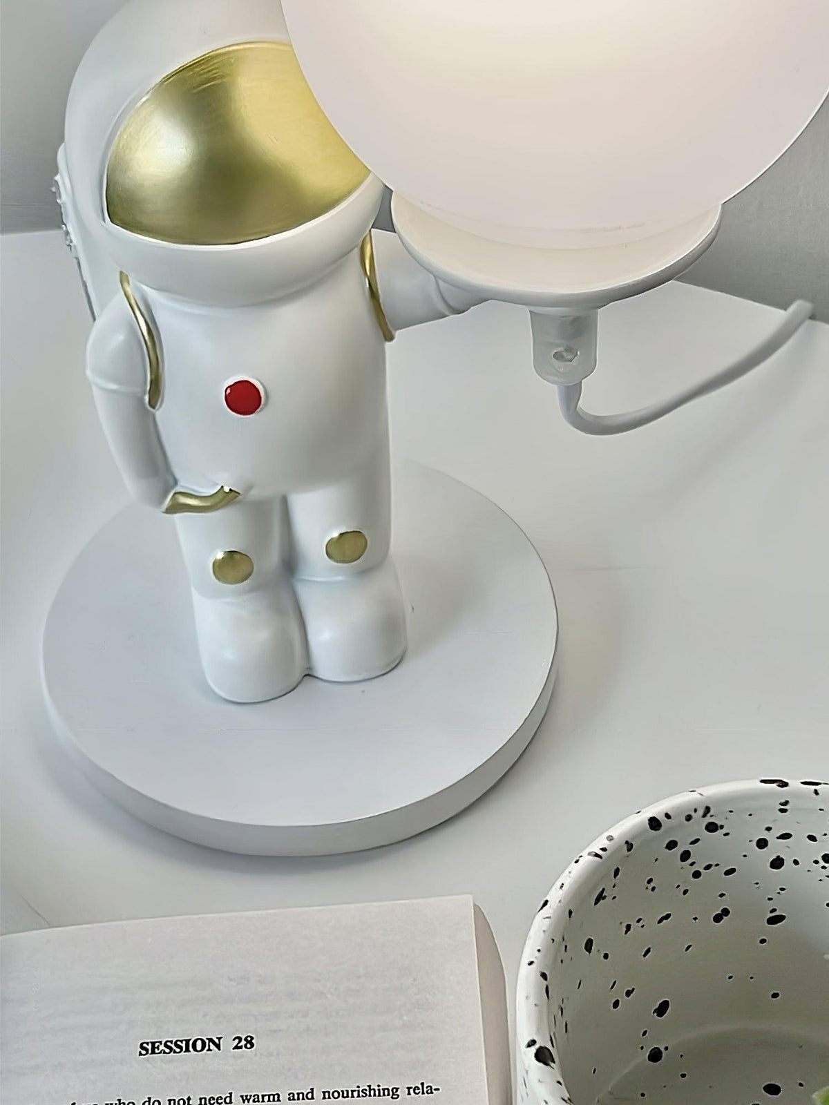 Lioriina Table Lamp