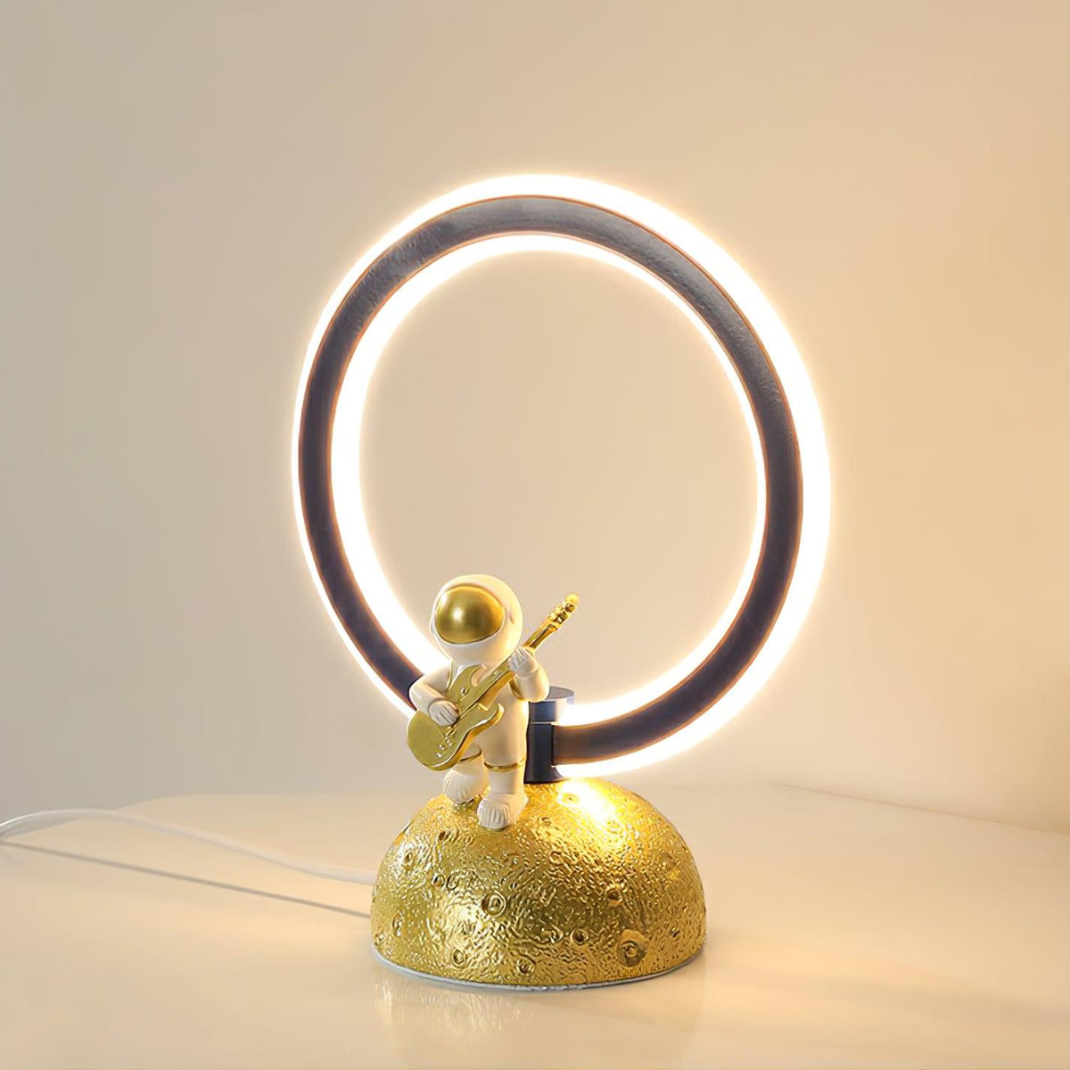 Lioriina Table Lamp