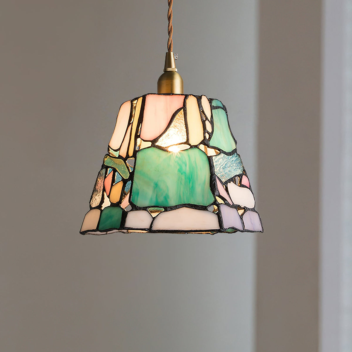 Fira Tiffany-Style Stained Glass Pendant Light