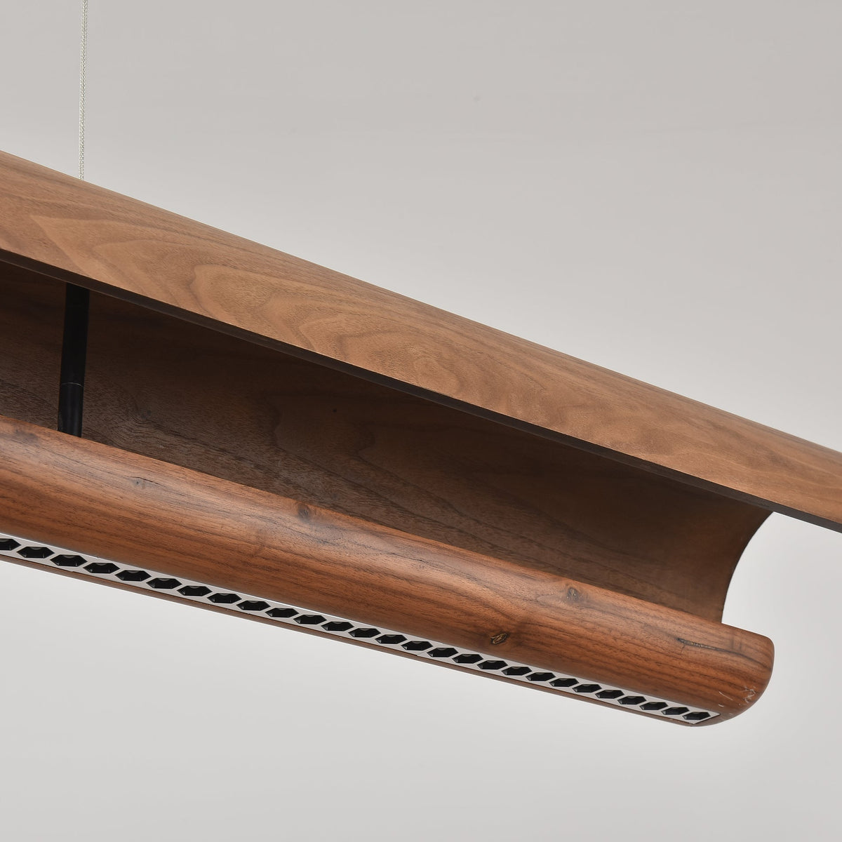 Rinireon wood Linear Chandelier